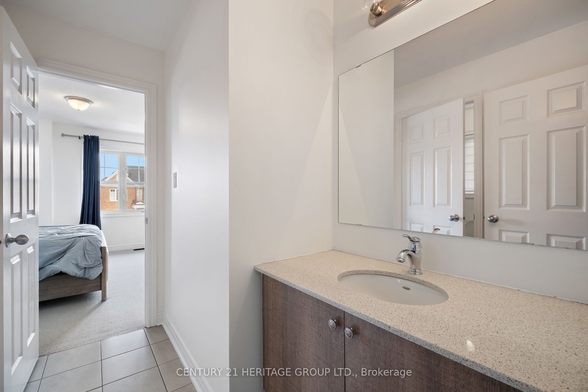 223 Armstrong Crescent Property Photo 29