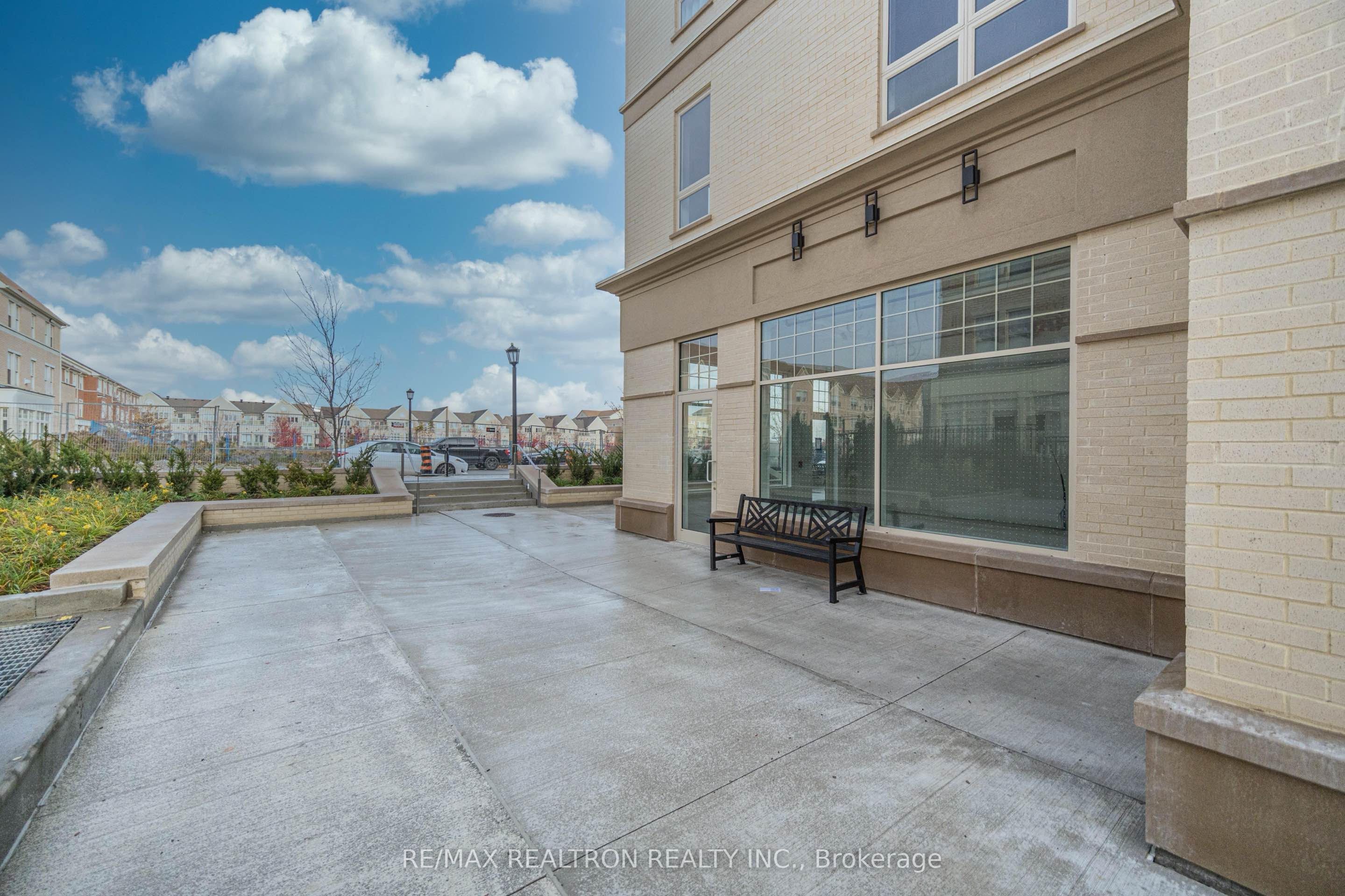 #unit #2 - 101 Cathedral High Street Property Photo 14