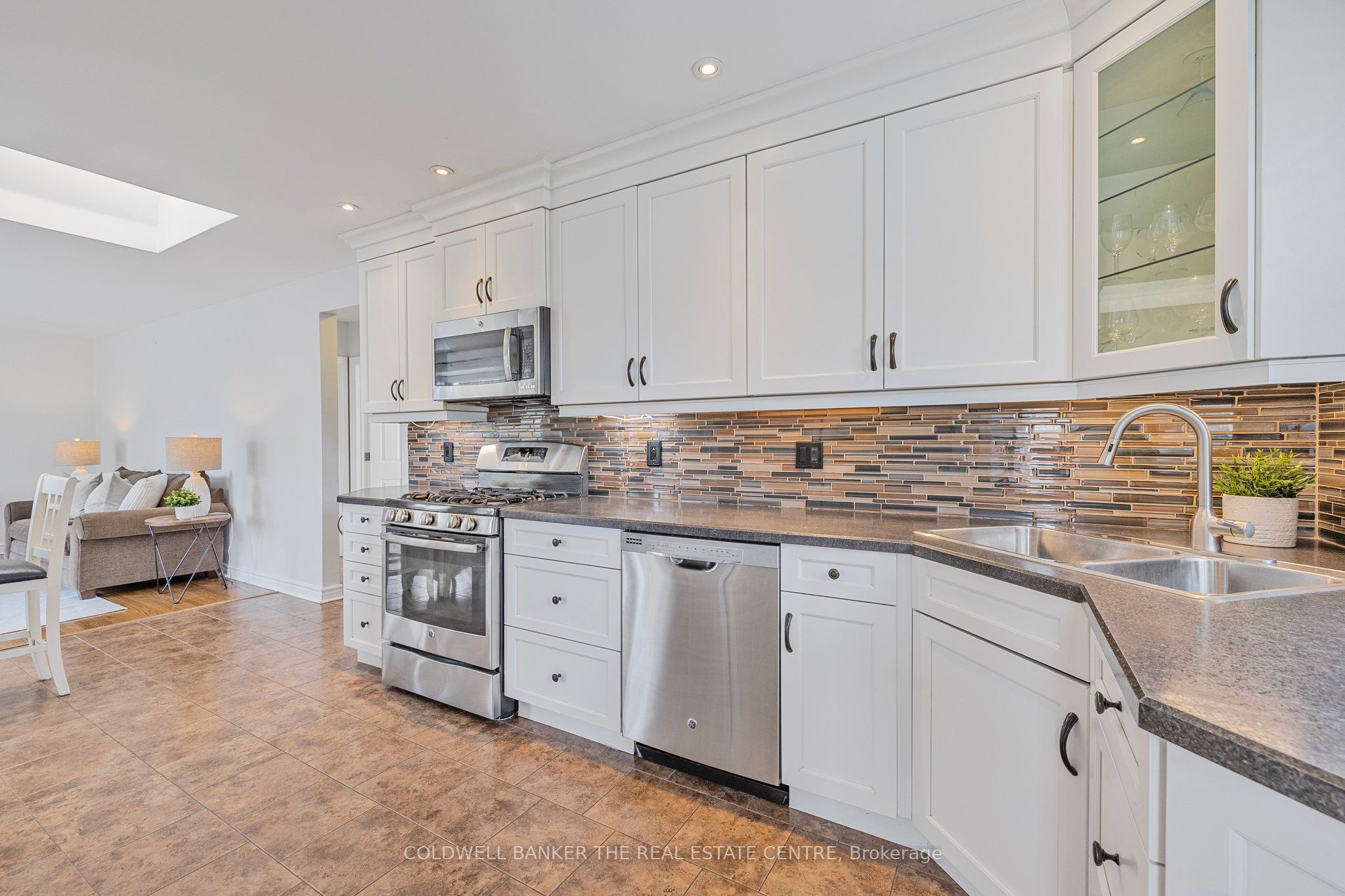 22 Stoddart Drive Property Photo 14