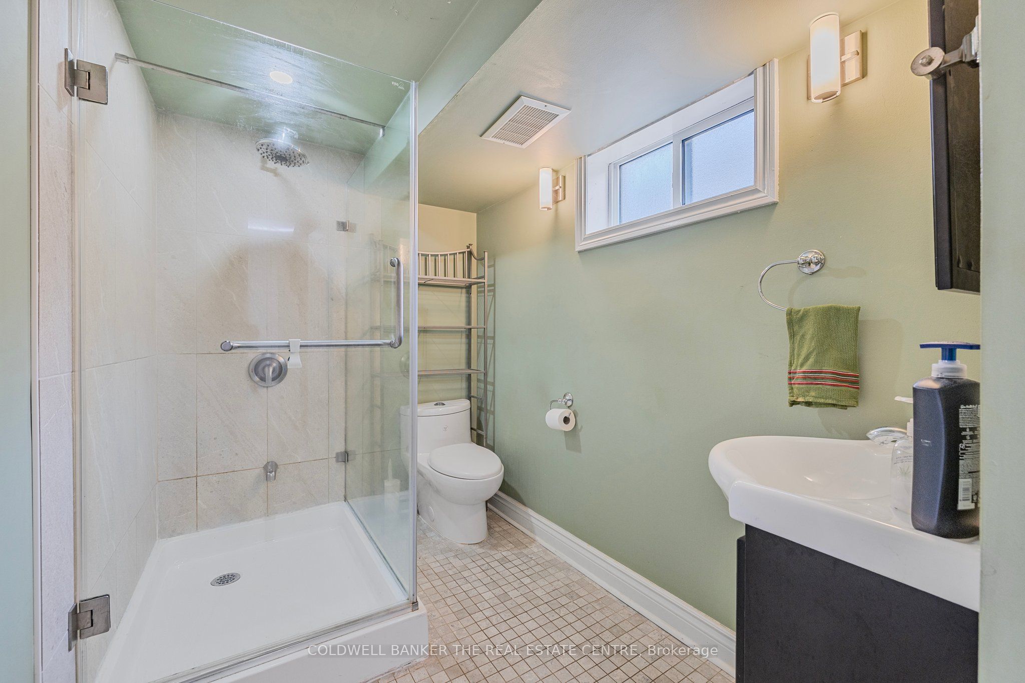 22 Stoddart Drive Property Photo 36