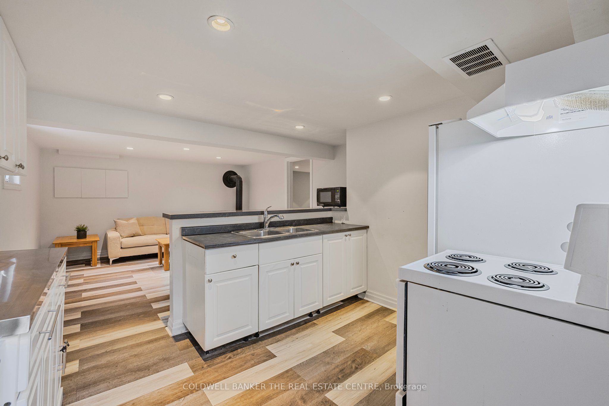 22 Stoddart Drive Property Photo 37