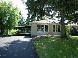 #lower - 746 Greenfield Crescent Property Photo 1