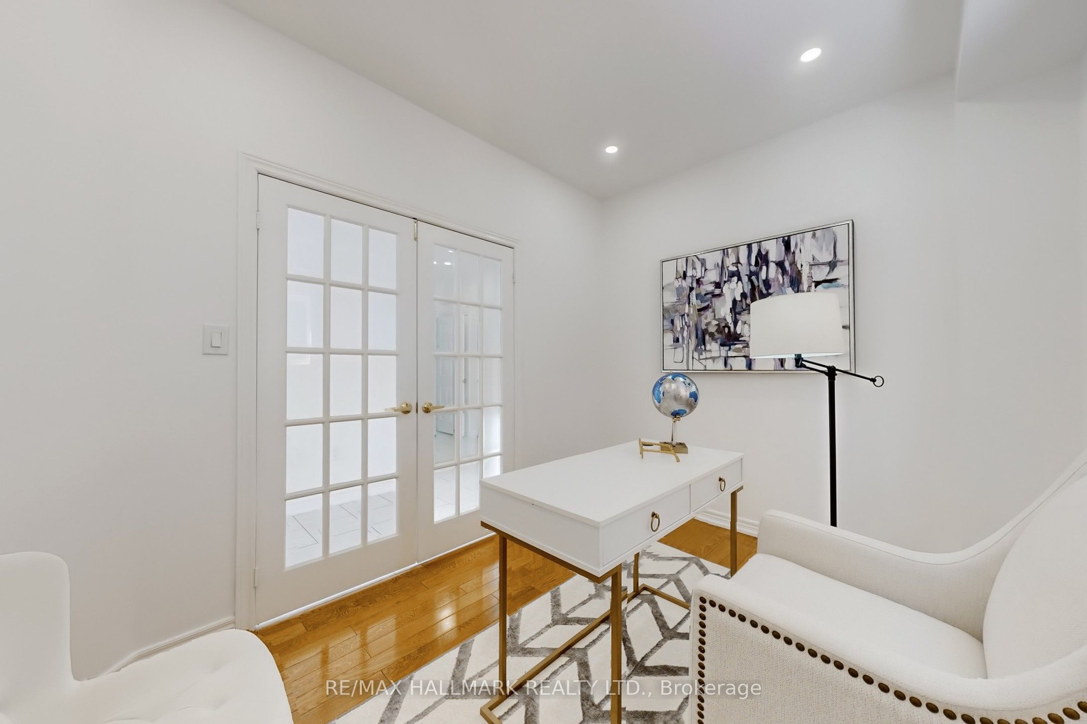 18 Coakwell Drive Property Photo 24