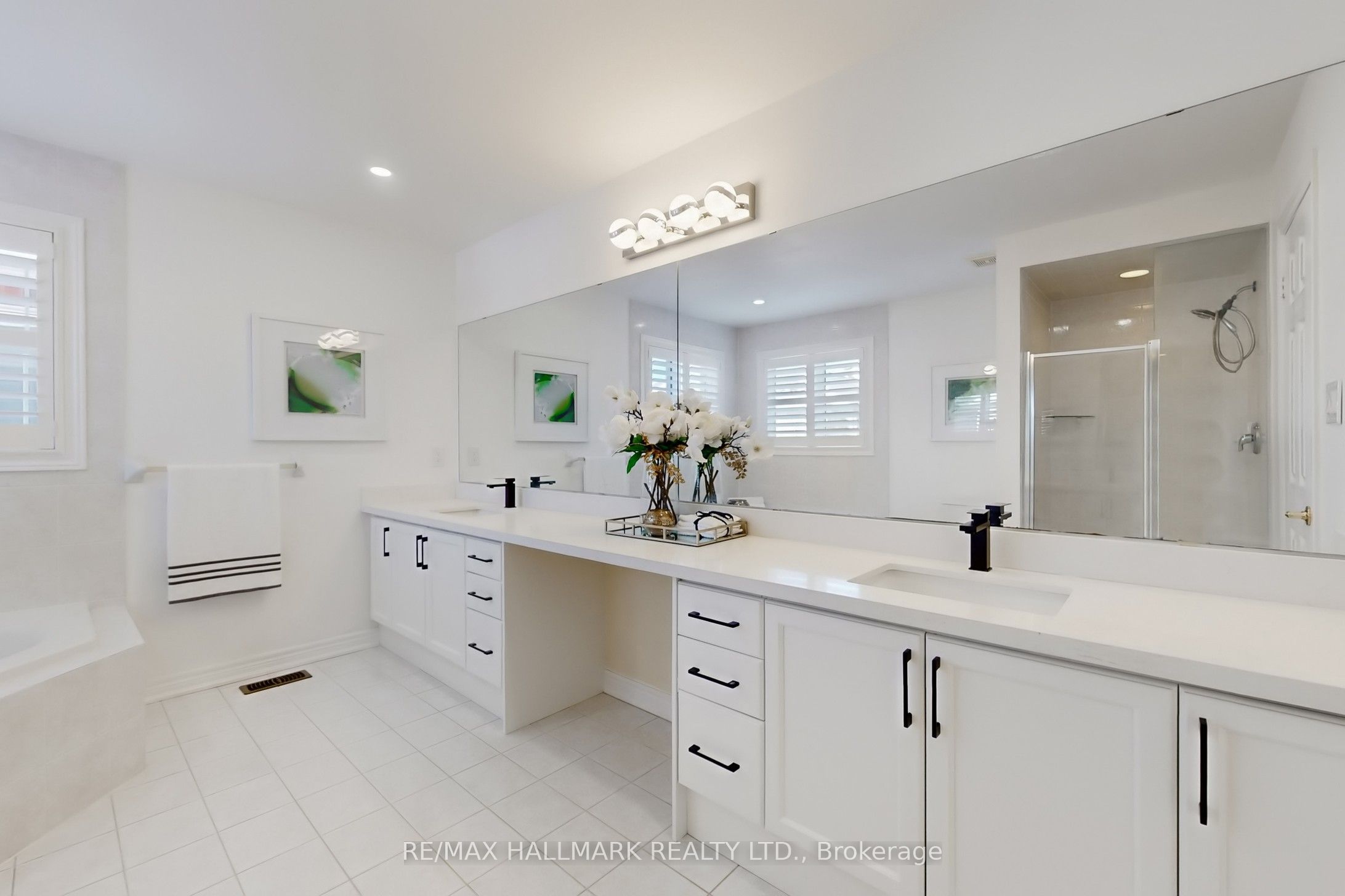 18 Coakwell Drive Property Photo 27