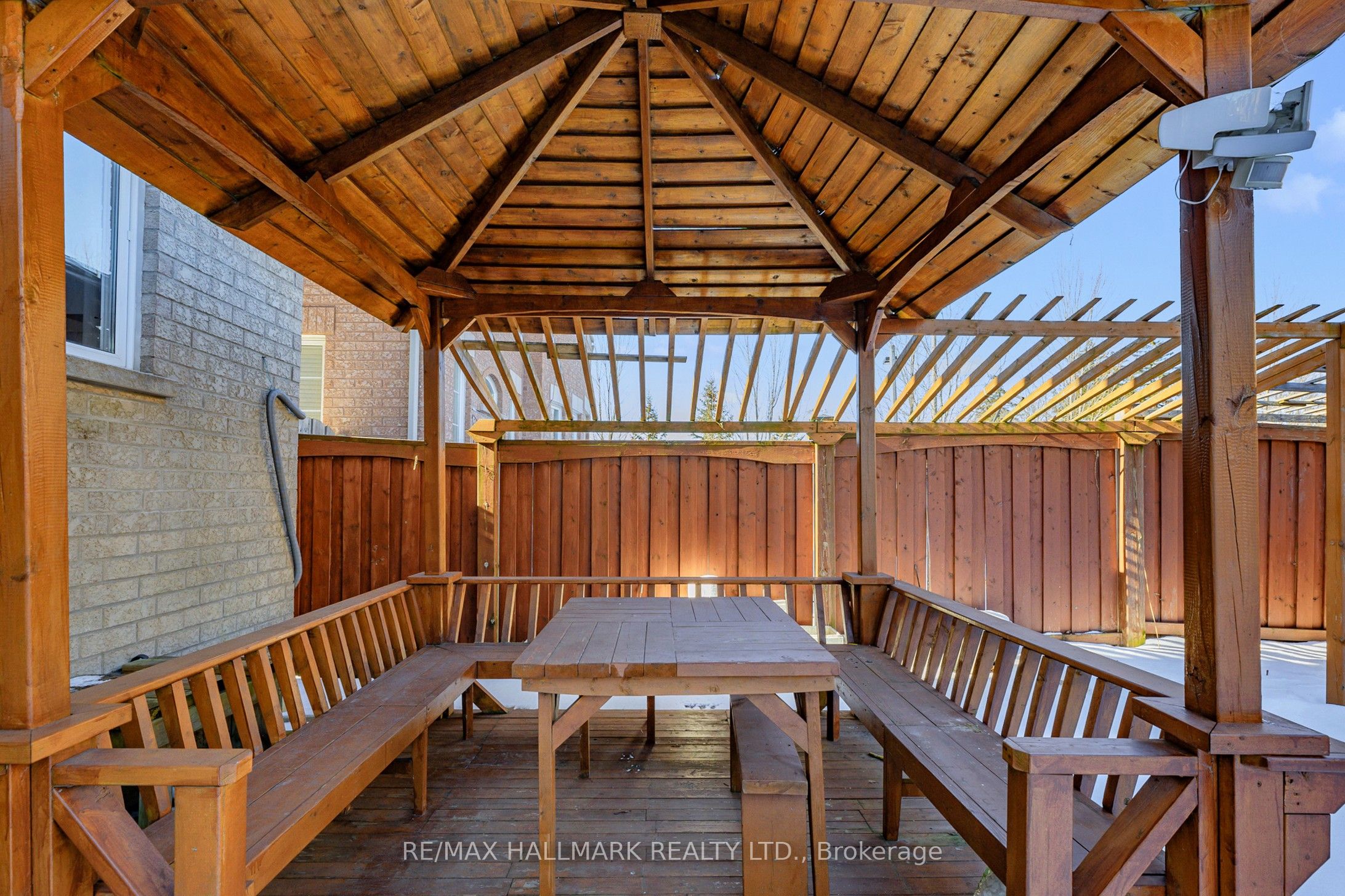 18 Coakwell Drive Property Photo 38
