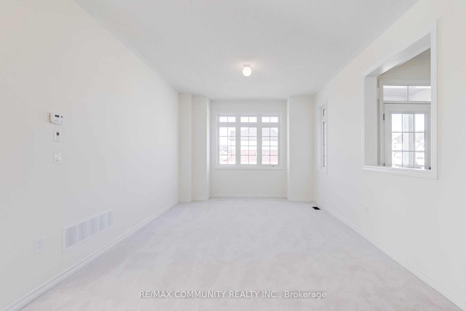 1 Jeanne Pynn Avenue Property Photo 13