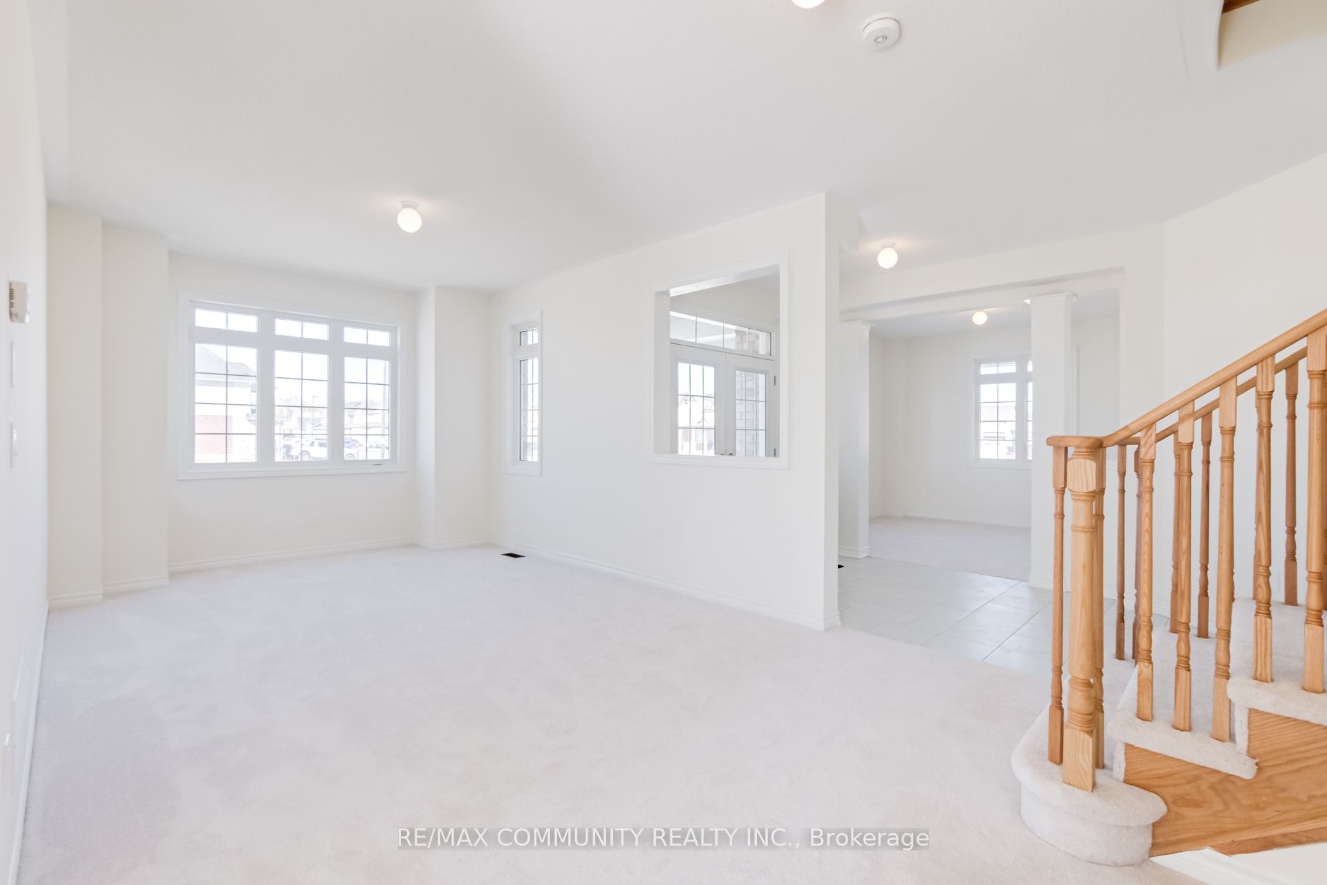 1 Jeanne Pynn Avenue Property Photo 14