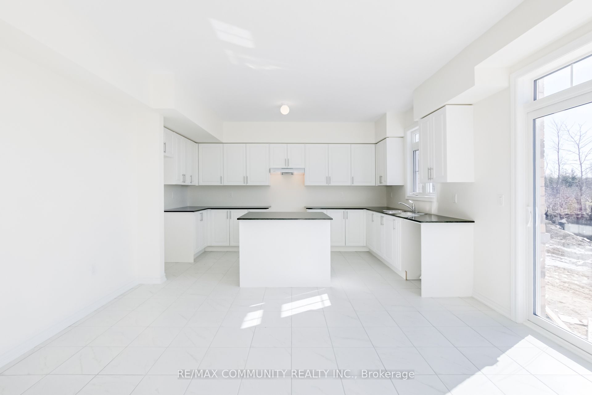 1 Jeanne Pynn Avenue Property Photo 19