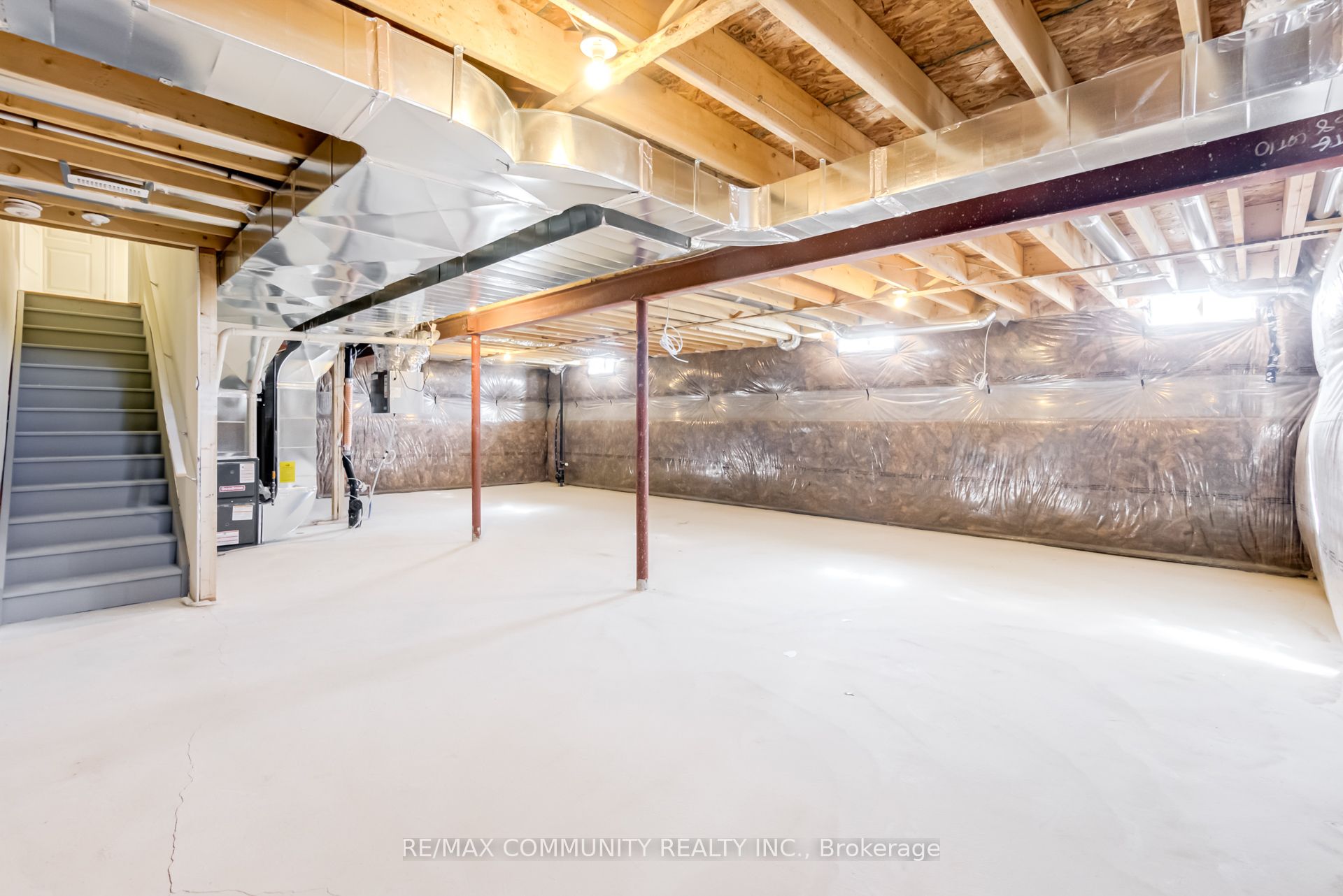 1 Jeanne Pynn Avenue Property Photo 47