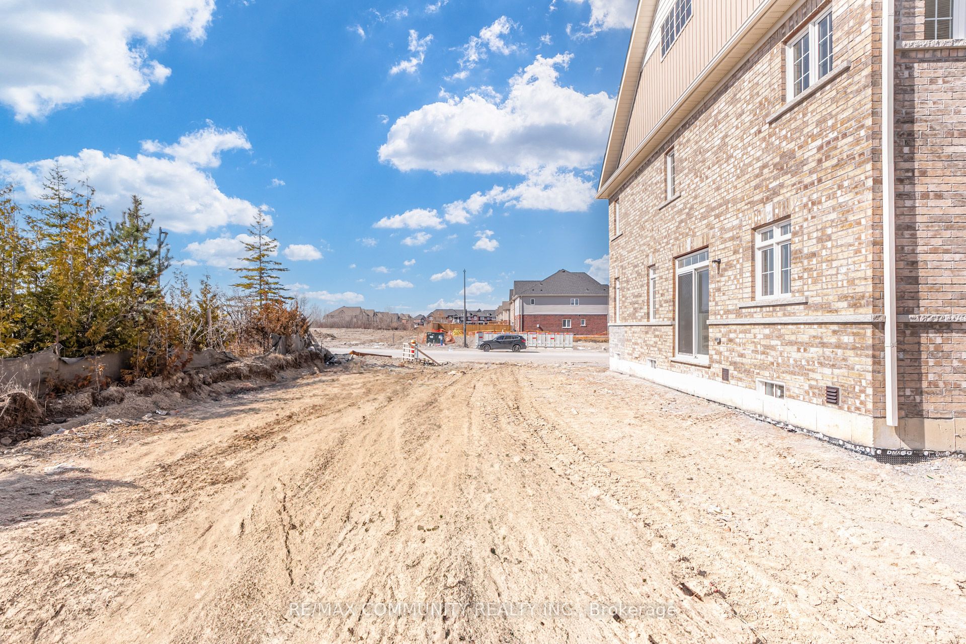 1 Jeanne Pynn Avenue Property Photo 49