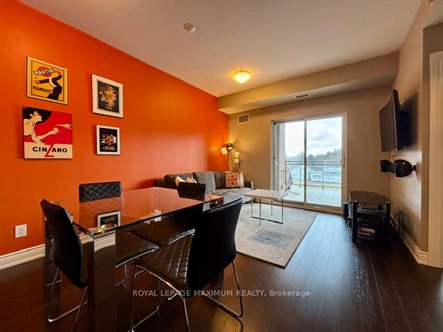 #218 - 86 Woodbridge Avenue Property Photo 6