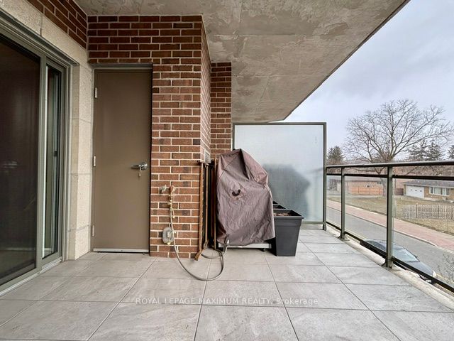 #218 - 86 Woodbridge Avenue Property Photo 17