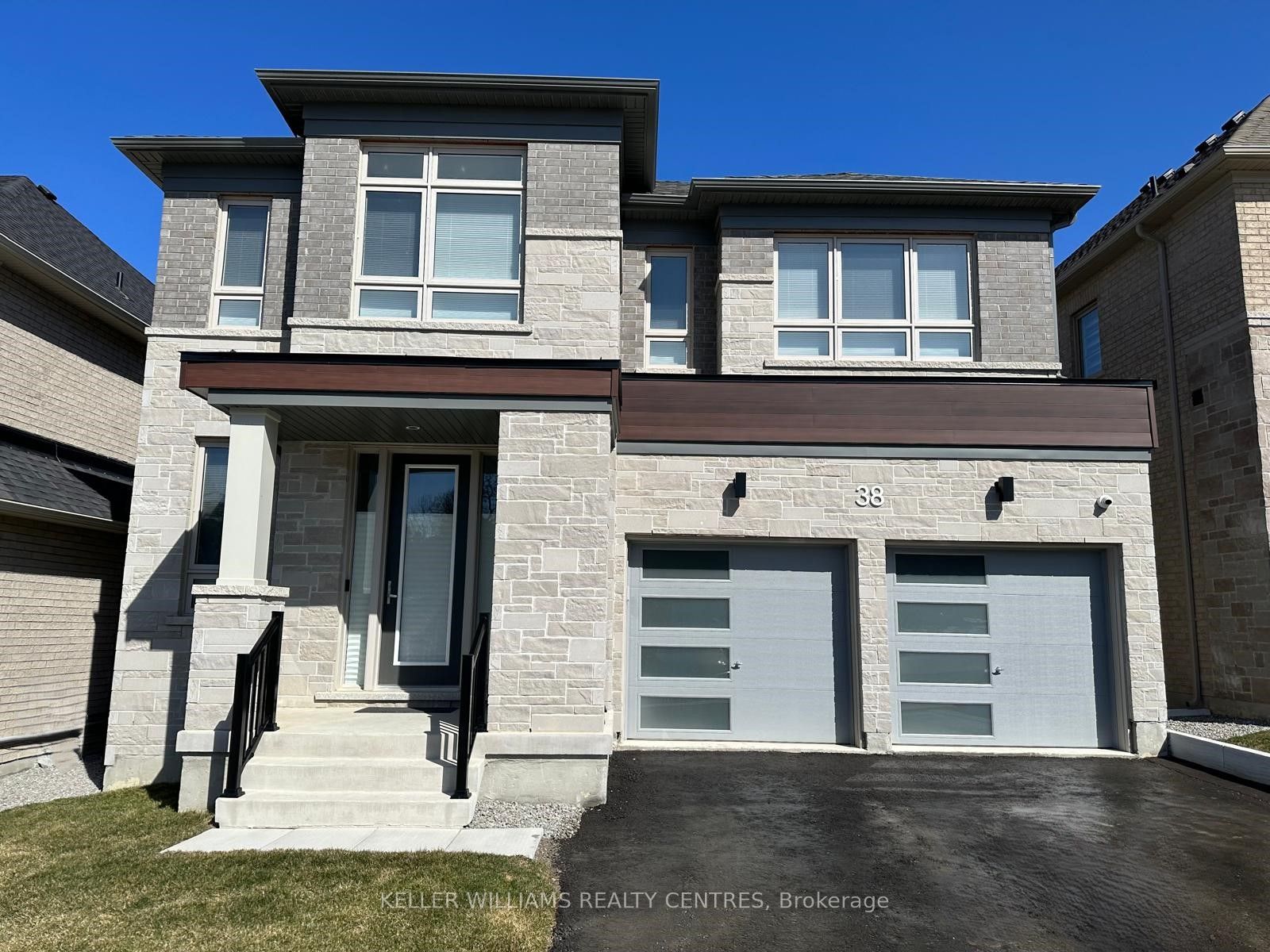 38 Wraggs Road Property Photo 2