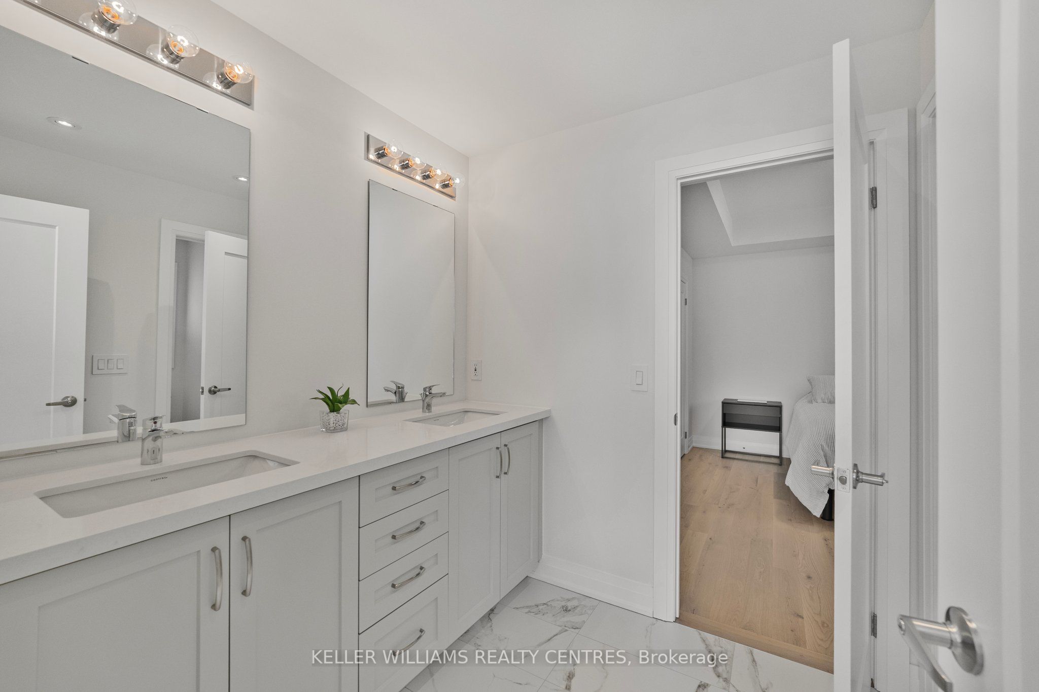 38 Wraggs Road Property Photo 16