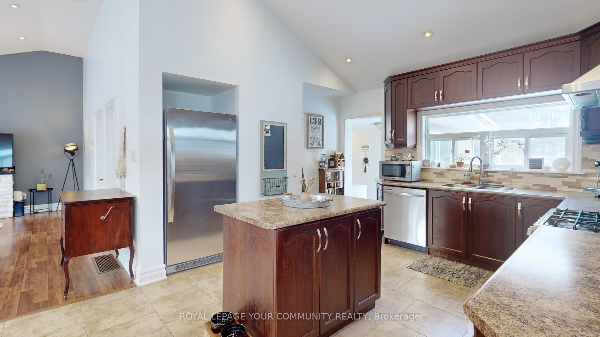 5154 Aurora Road Property Photo 21