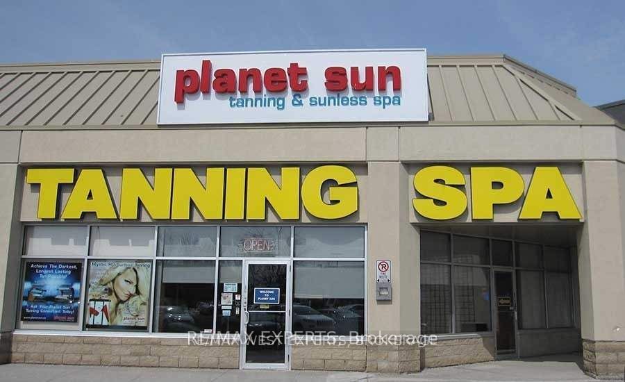 #11 - 16640 Yonge Street Property Photo 1