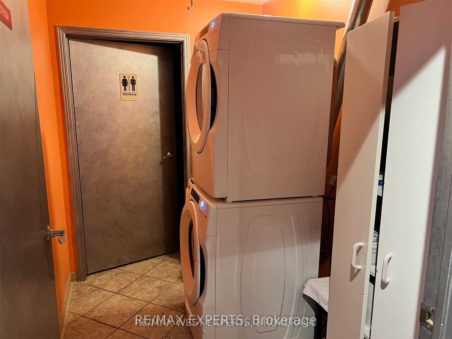 #11 - 16640 Yonge Street Property Photo 9