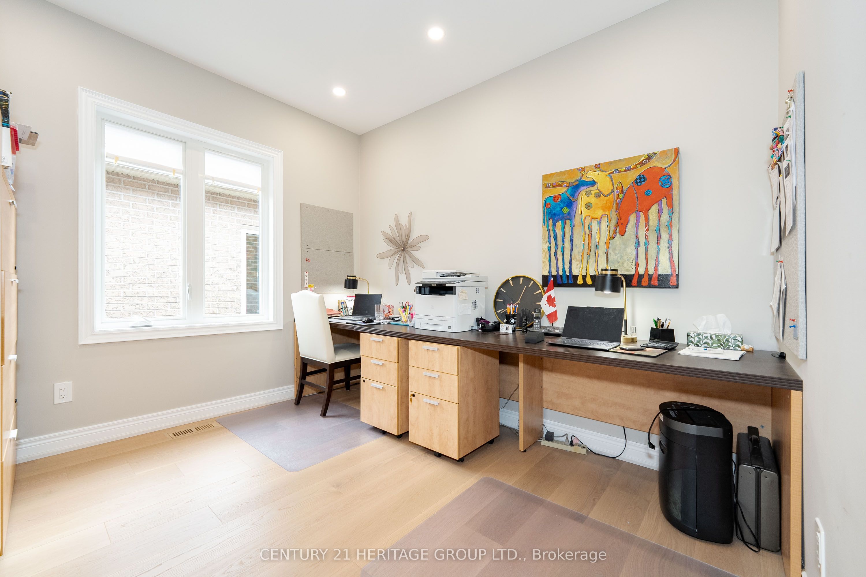 23 Long Stan Property Photo 23