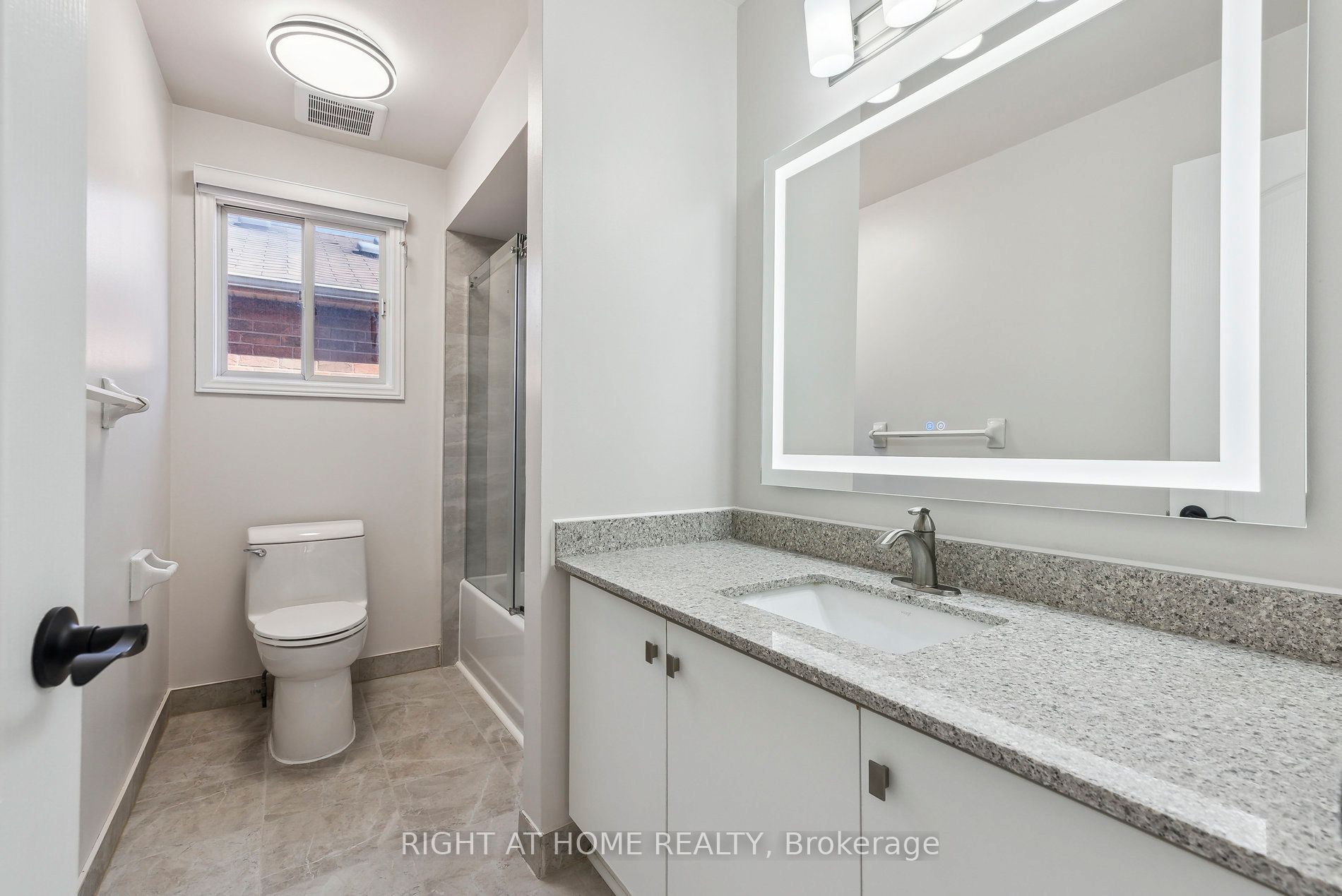45 Bayel Crescent Property Photo 8