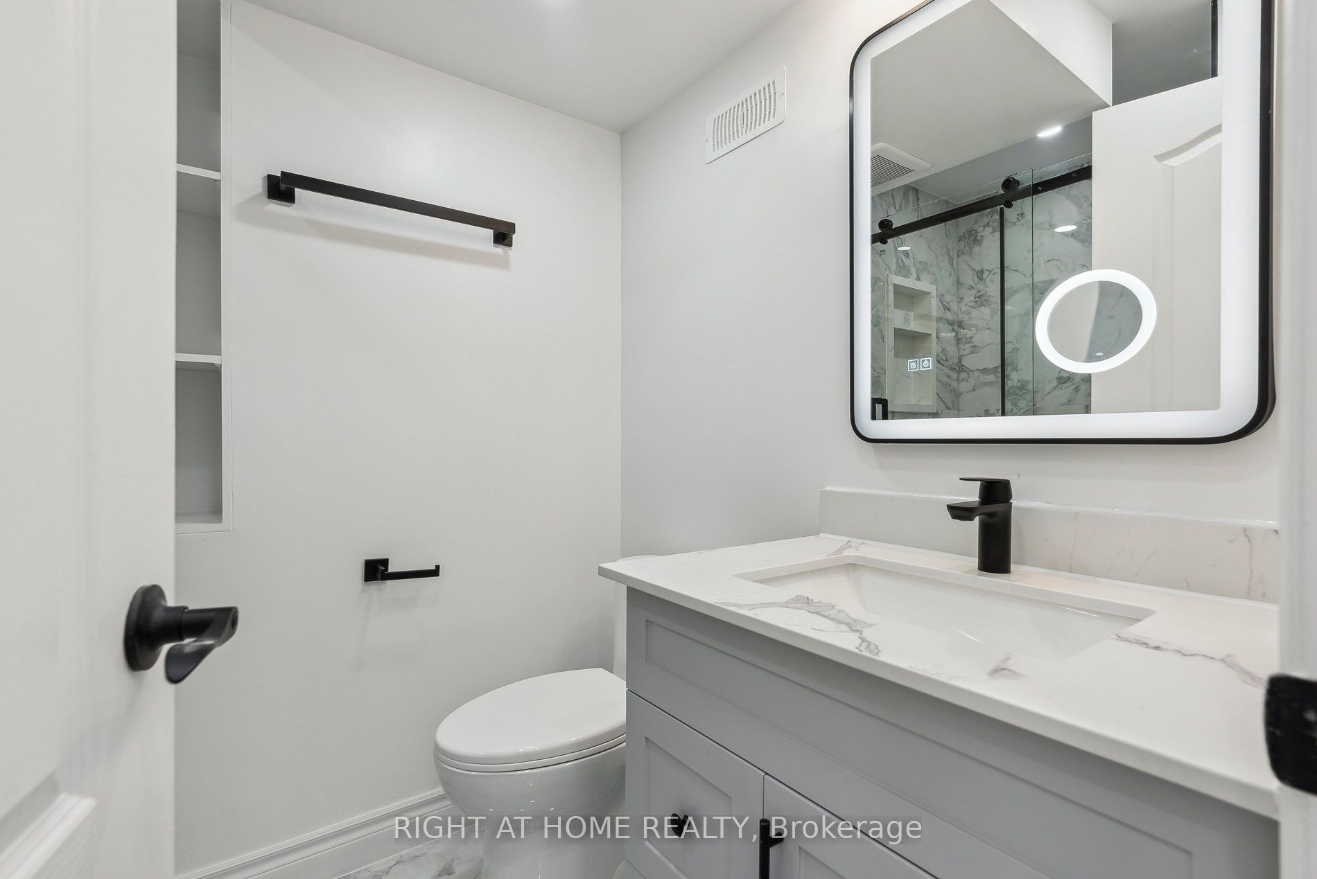 45 Bayel Crescent Property Photo 10
