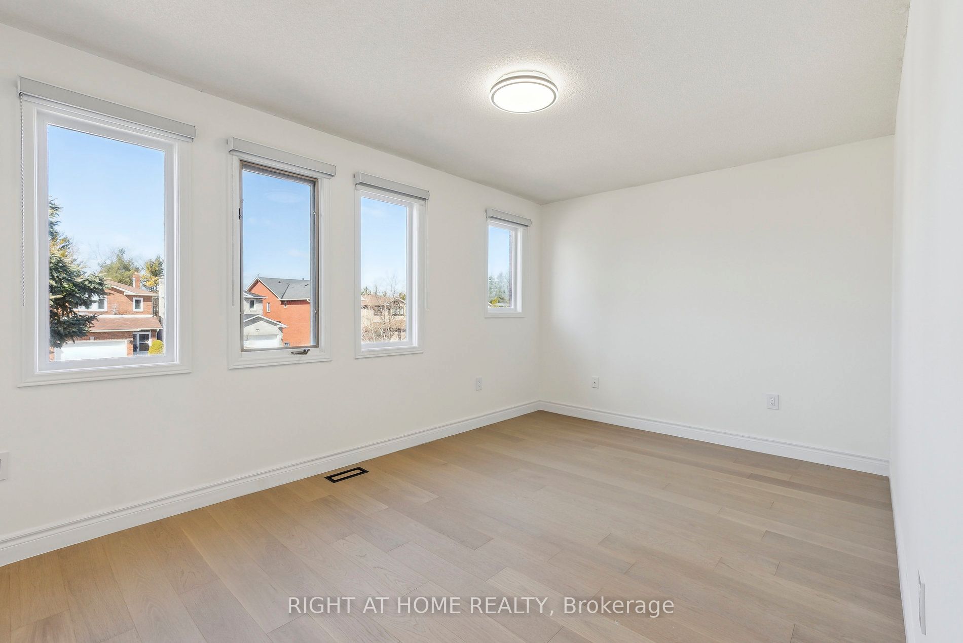 45 Bayel Crescent Property Photo 17