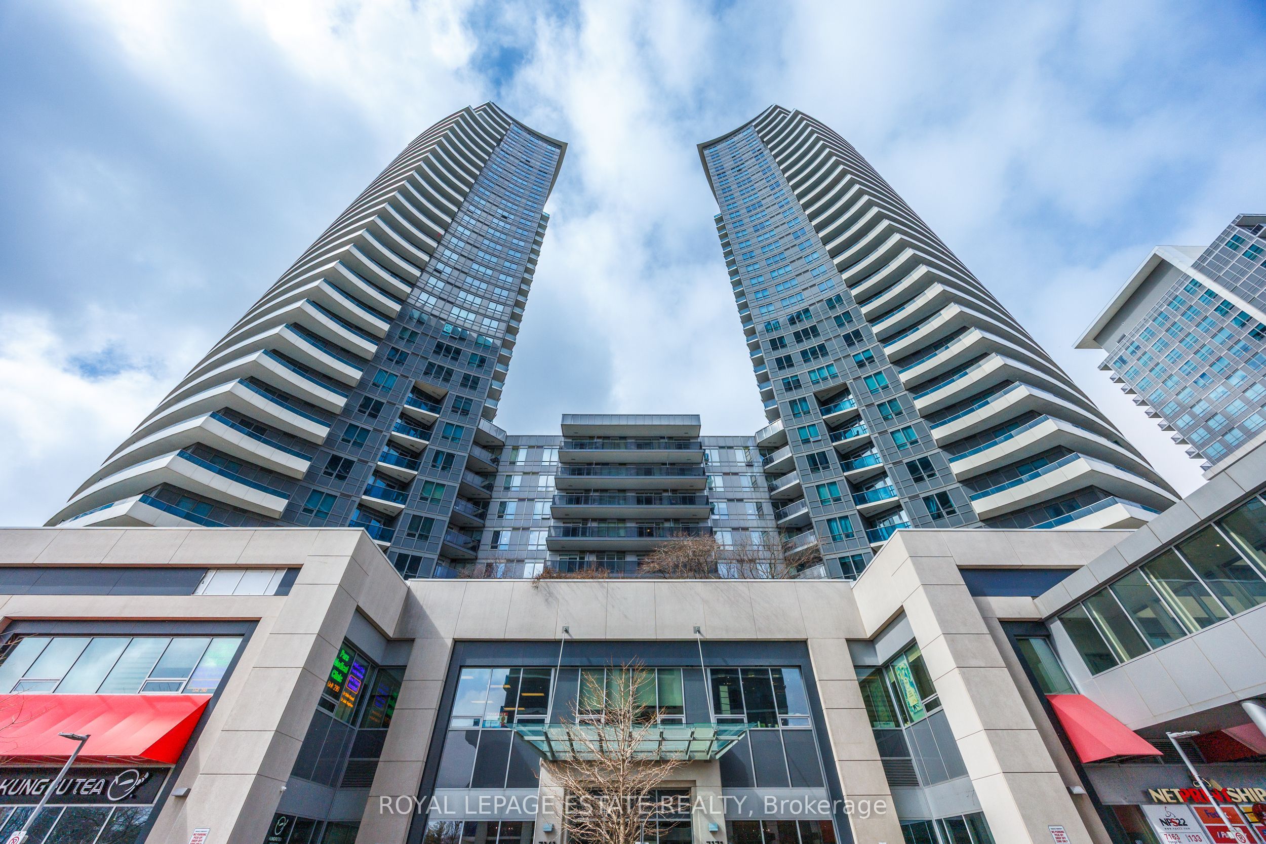 #439 - 7171 Yonge Street Property Photo 1