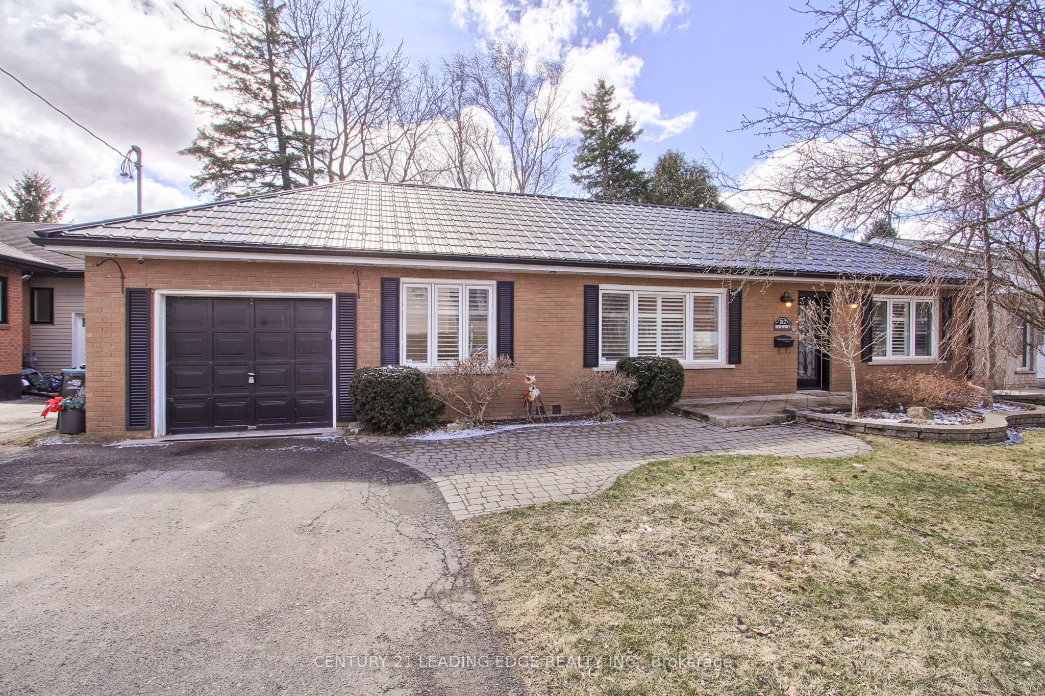 182 Hurd Street Property Photo 1