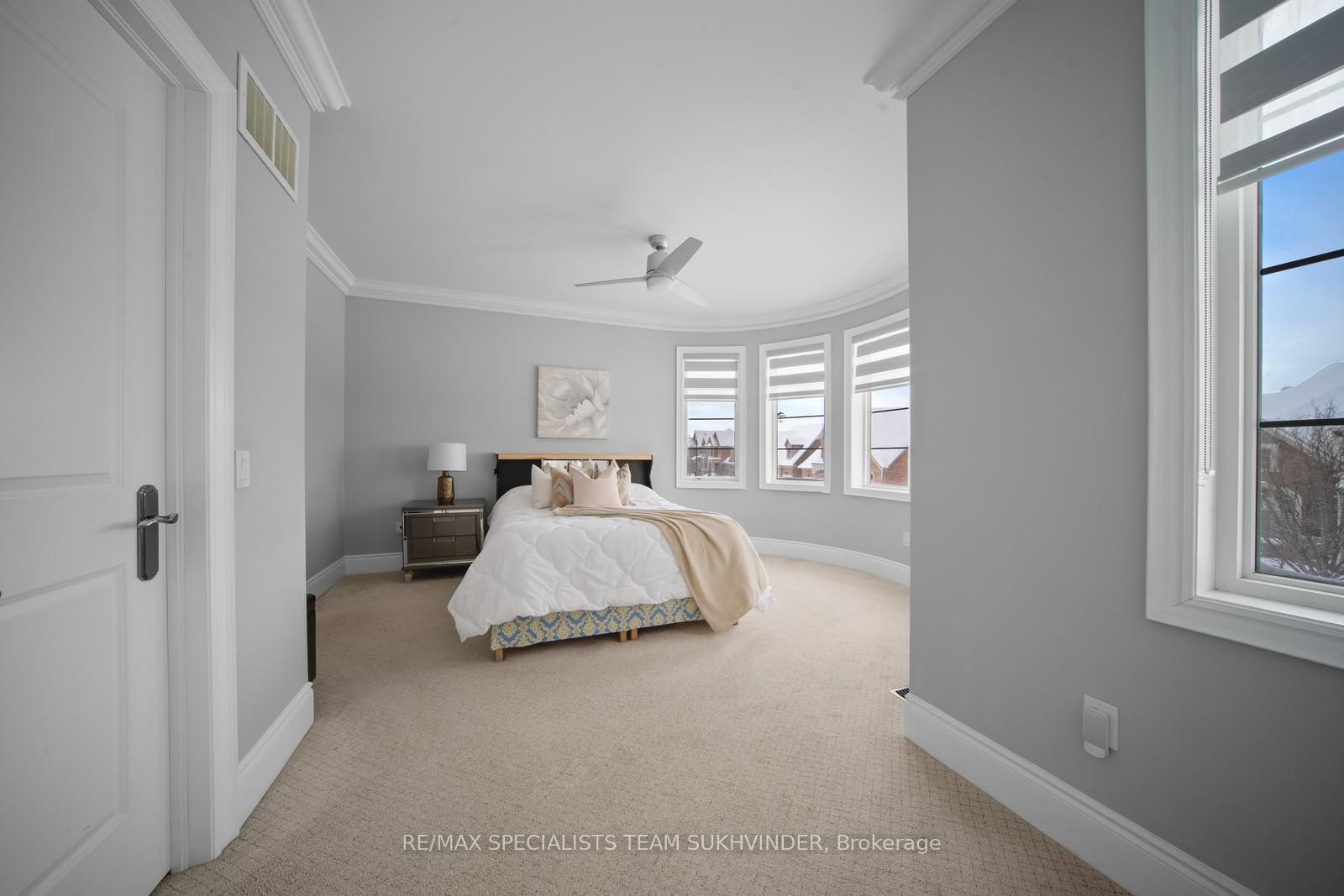 378 Woodgate Pines Drive Property Photo 30