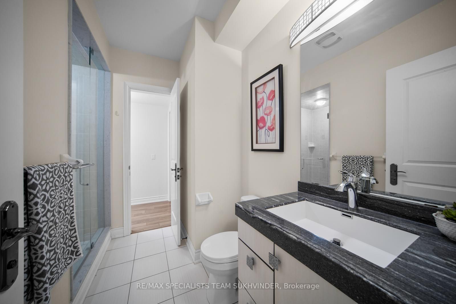 378 Woodgate Pines Drive Property Photo 40