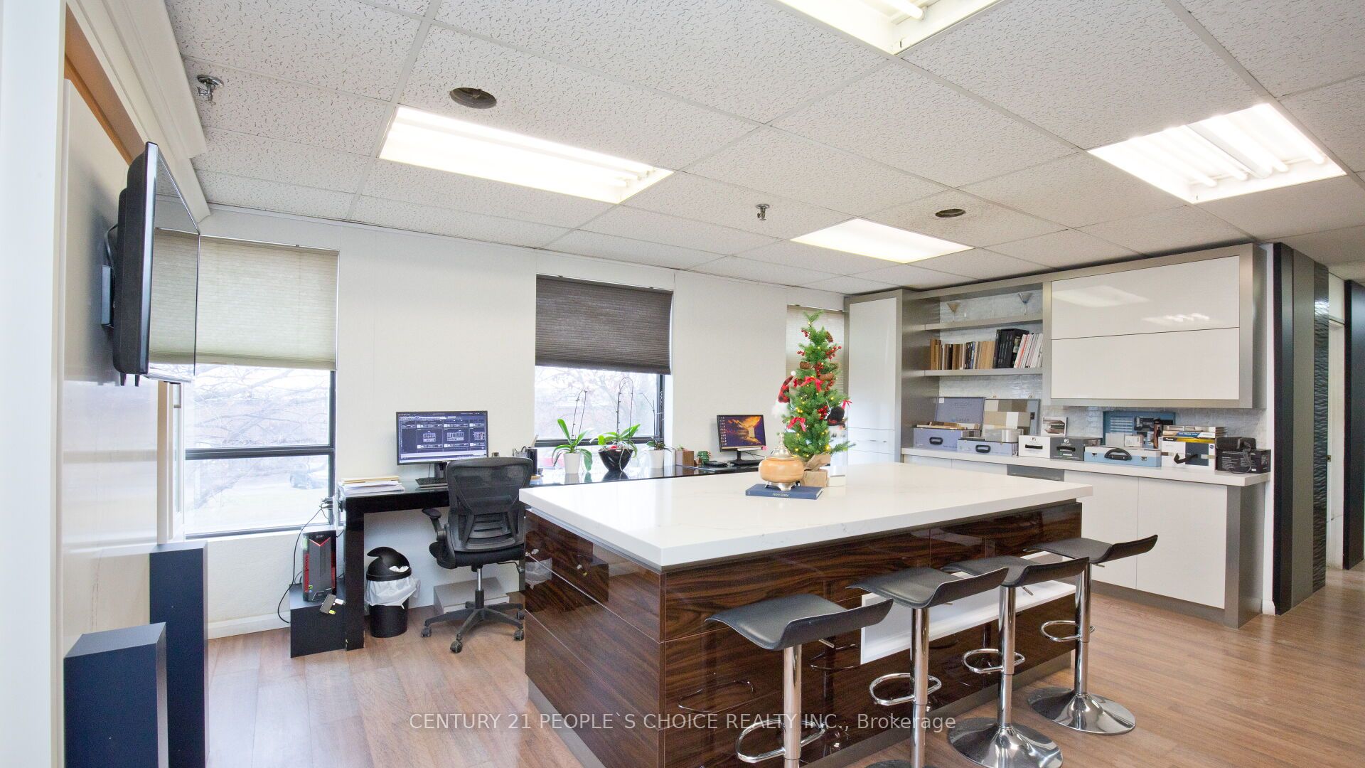 #unit 2 - 360 Rayette Road Property Photo 3