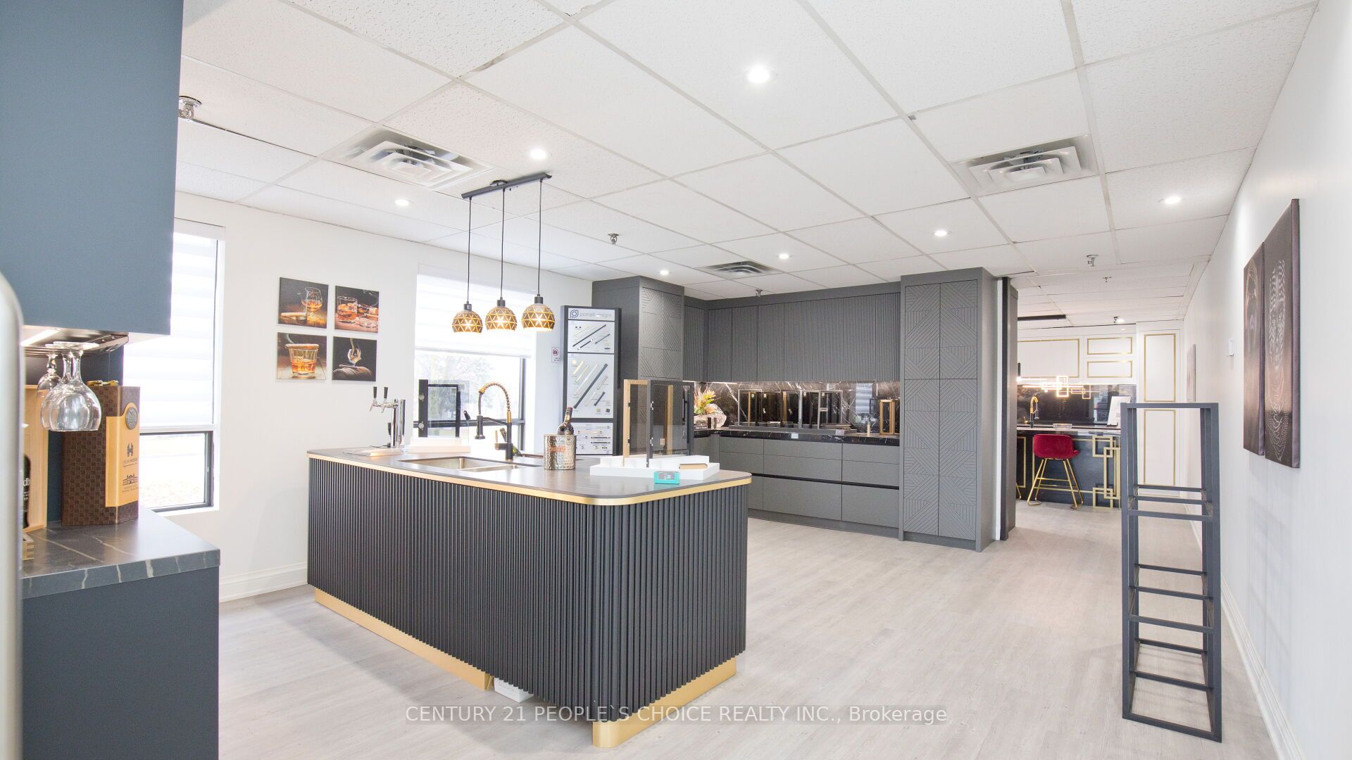 #unit 2 - 360 Rayette Road Property Photo 13