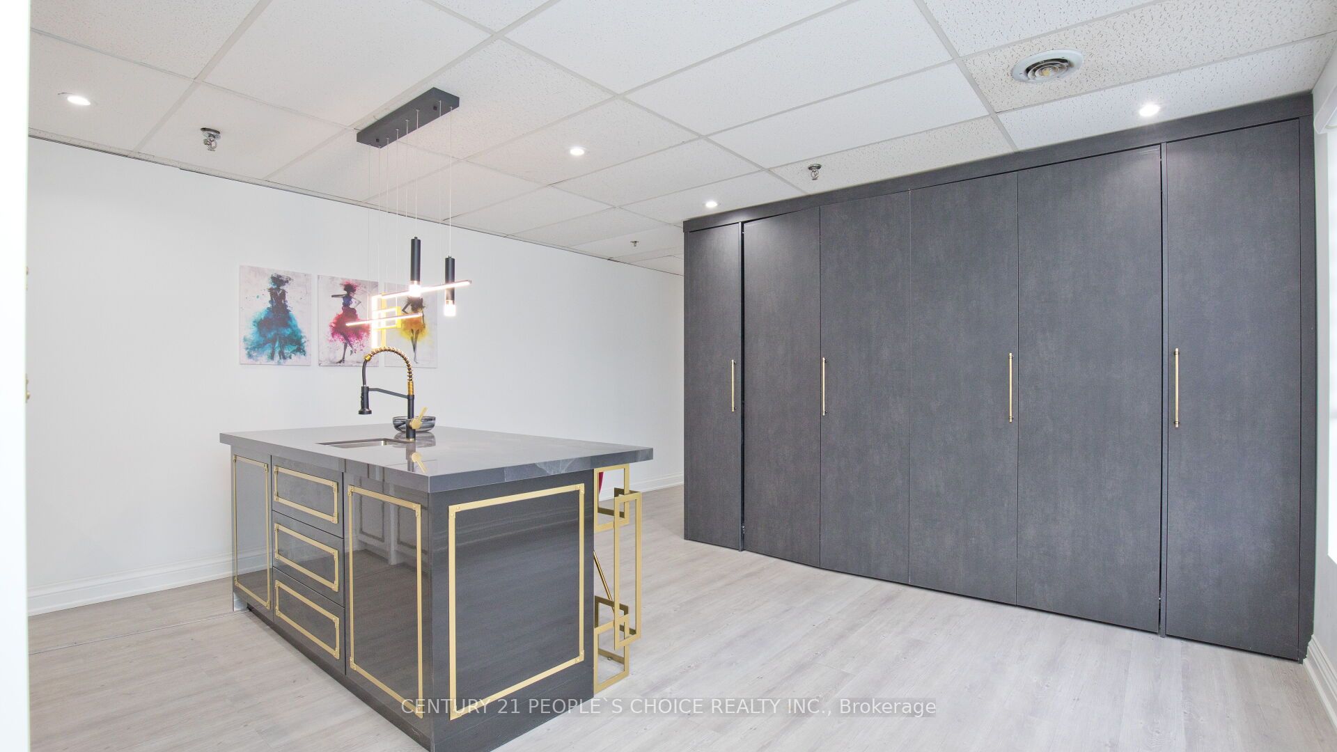 #unit 2 - 360 Rayette Road Property Photo 18