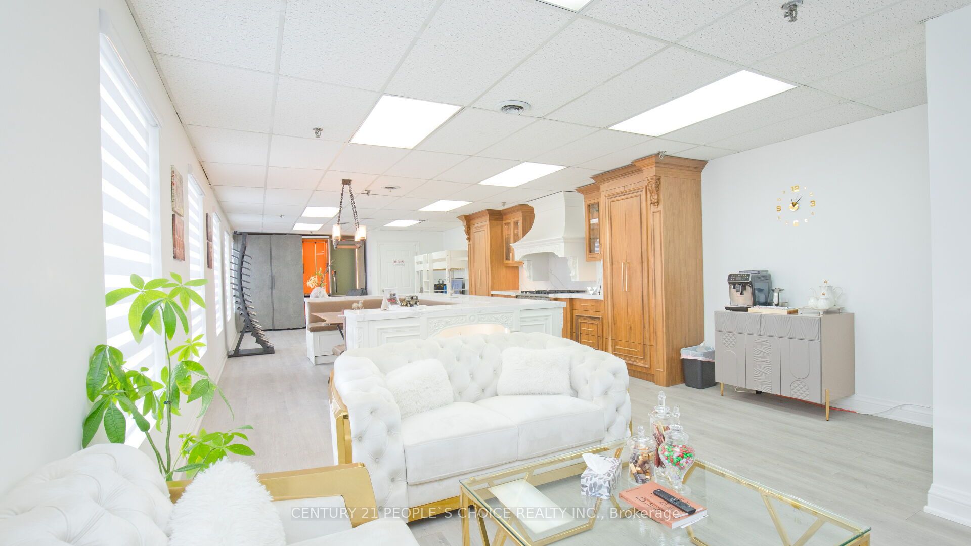 #unit 2 - 360 Rayette Road Property Photo 23