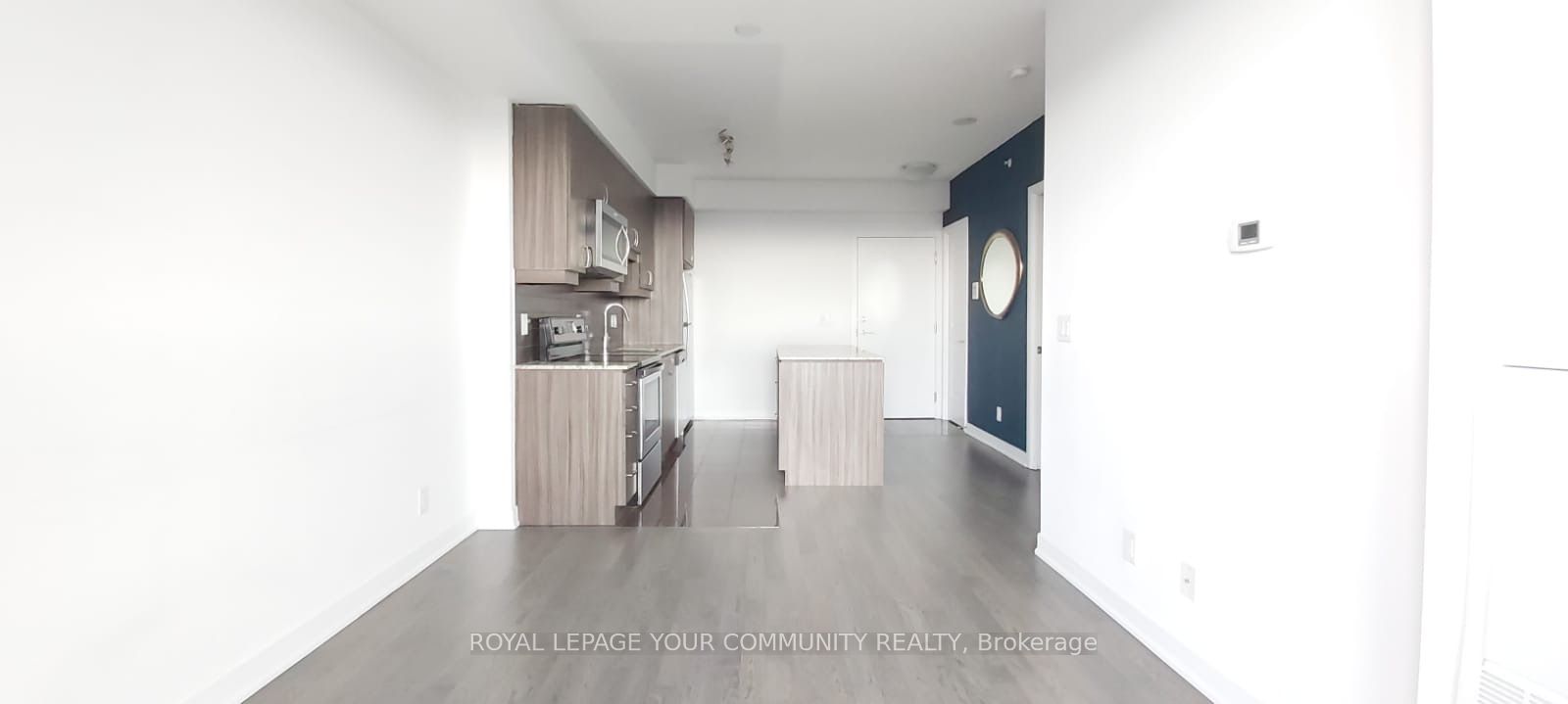 #1510 - 9201 Yonge Street Property Photo 2
