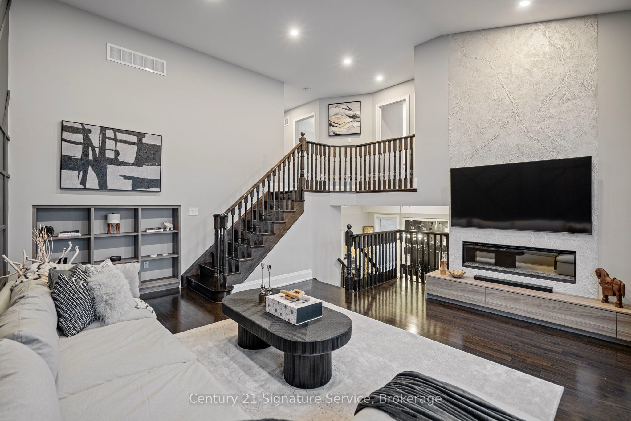 68 Greendale Avenue Property Photo 9