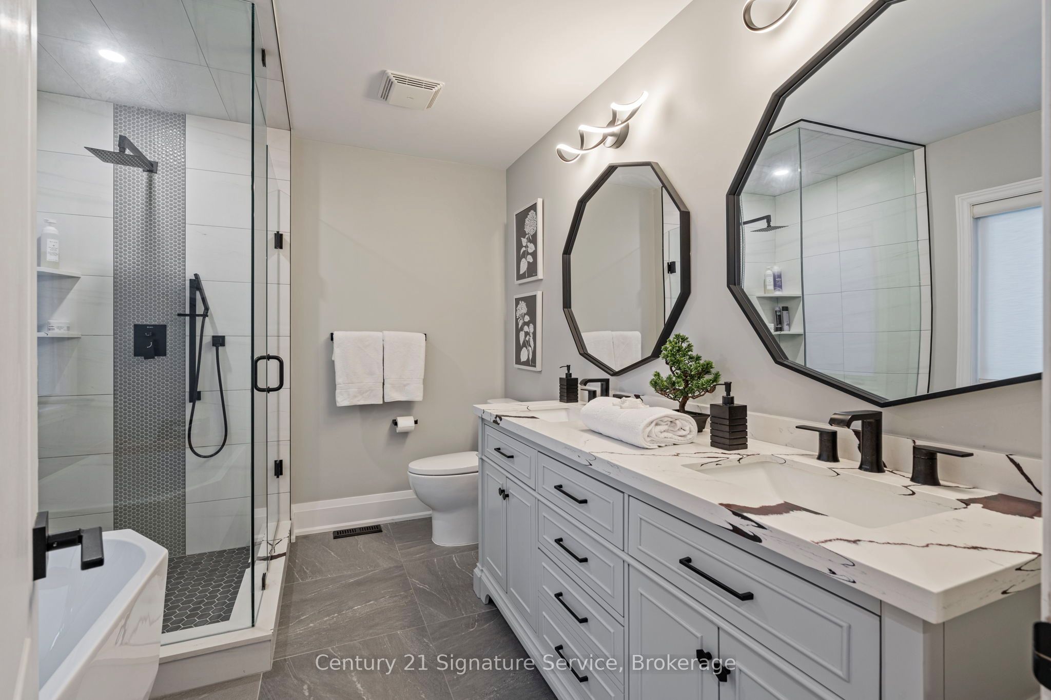 68 Greendale Avenue Property Photo 24