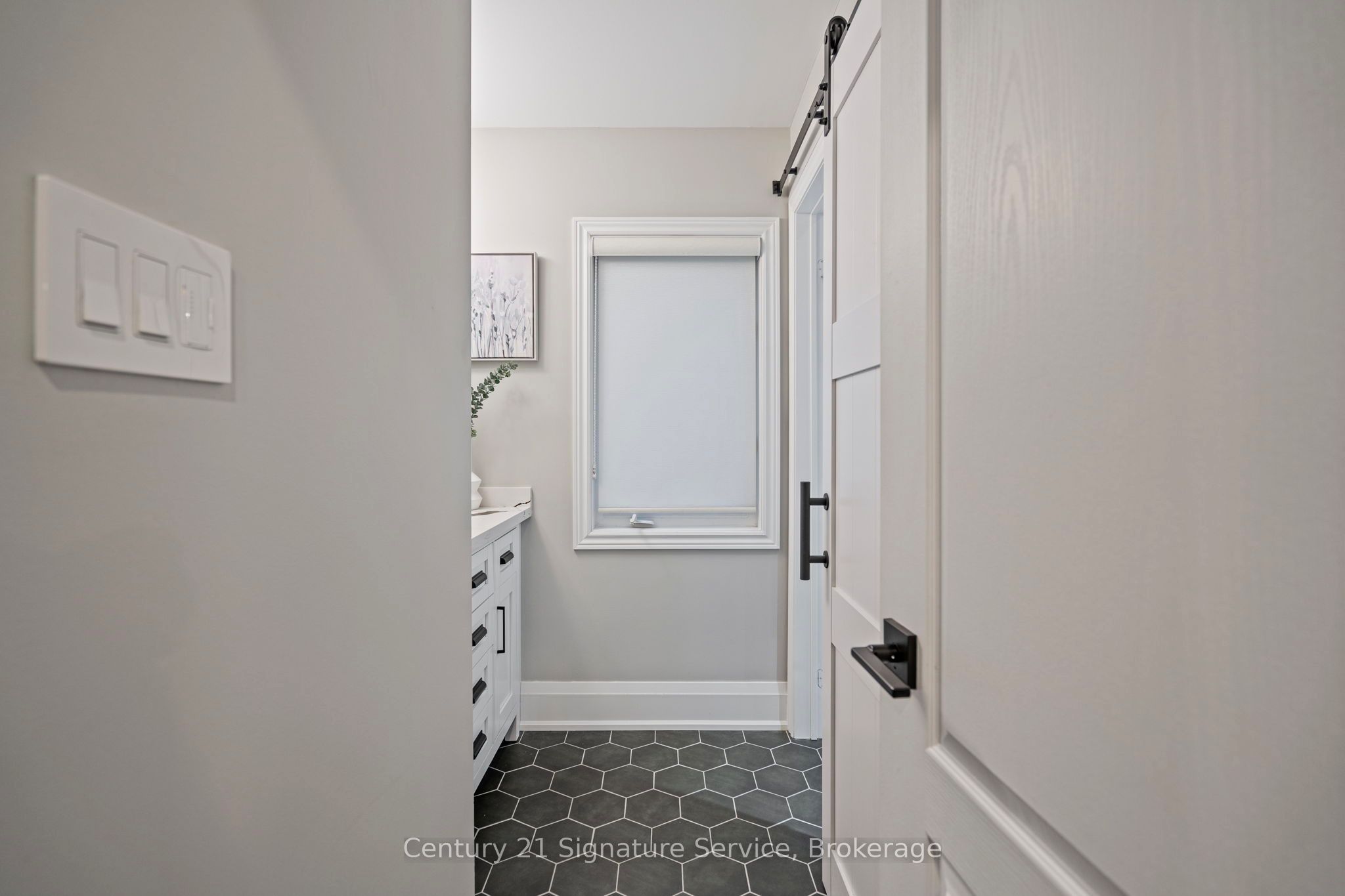 68 Greendale Avenue Property Photo 27