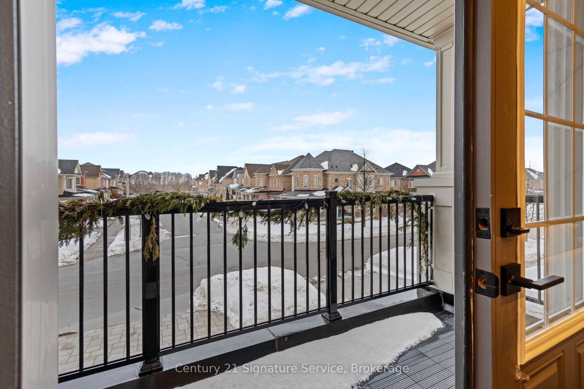 68 Greendale Avenue Property Photo 33