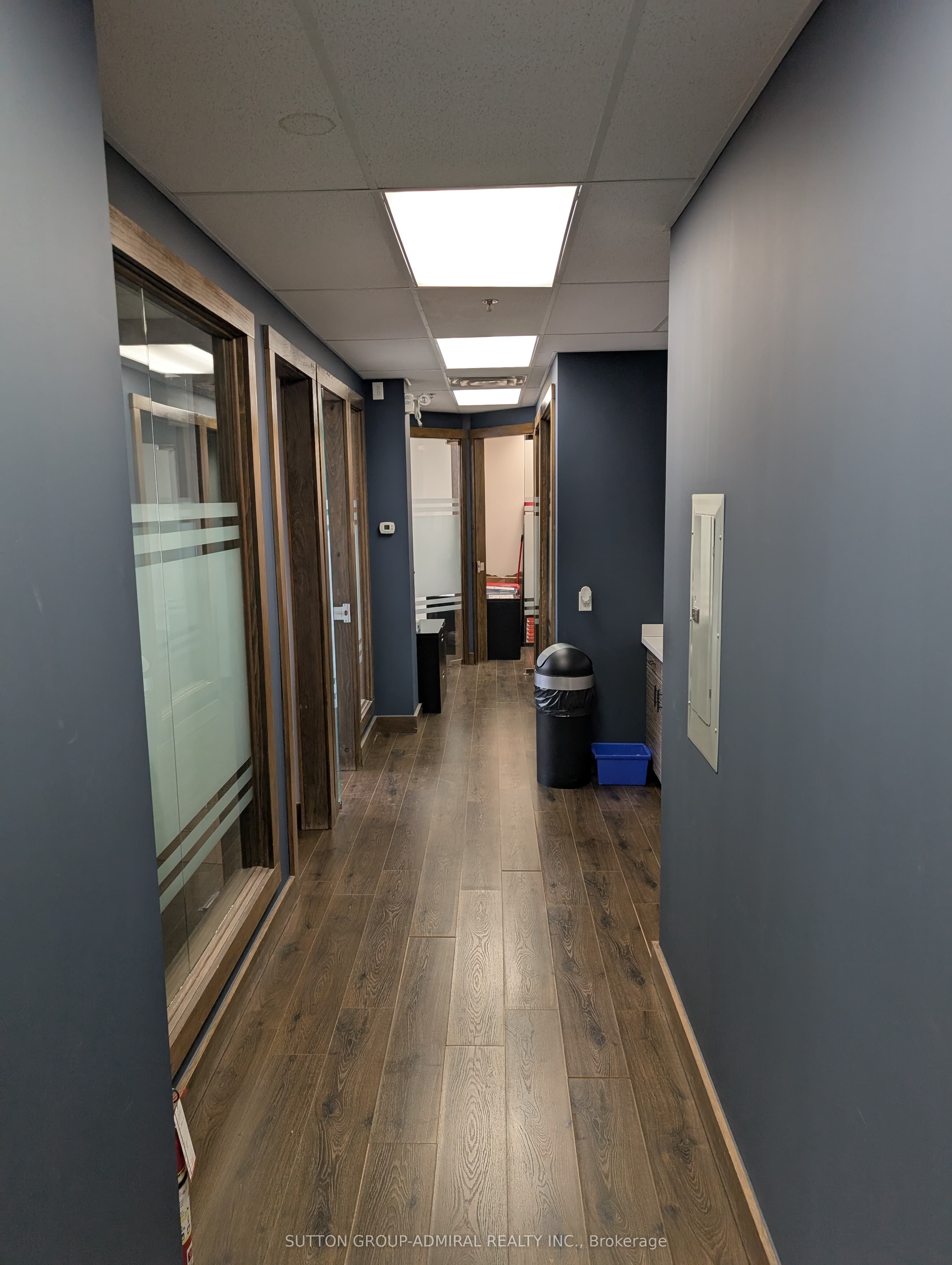 #301 - 10376 Yonge Street Property Photo 17
