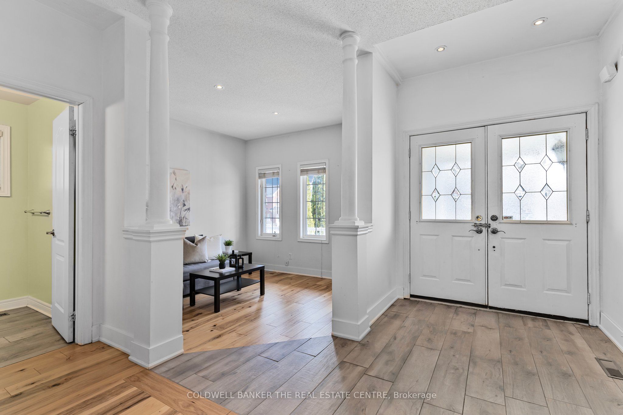 2 Reddenhurst Crescent Property Photo 6
