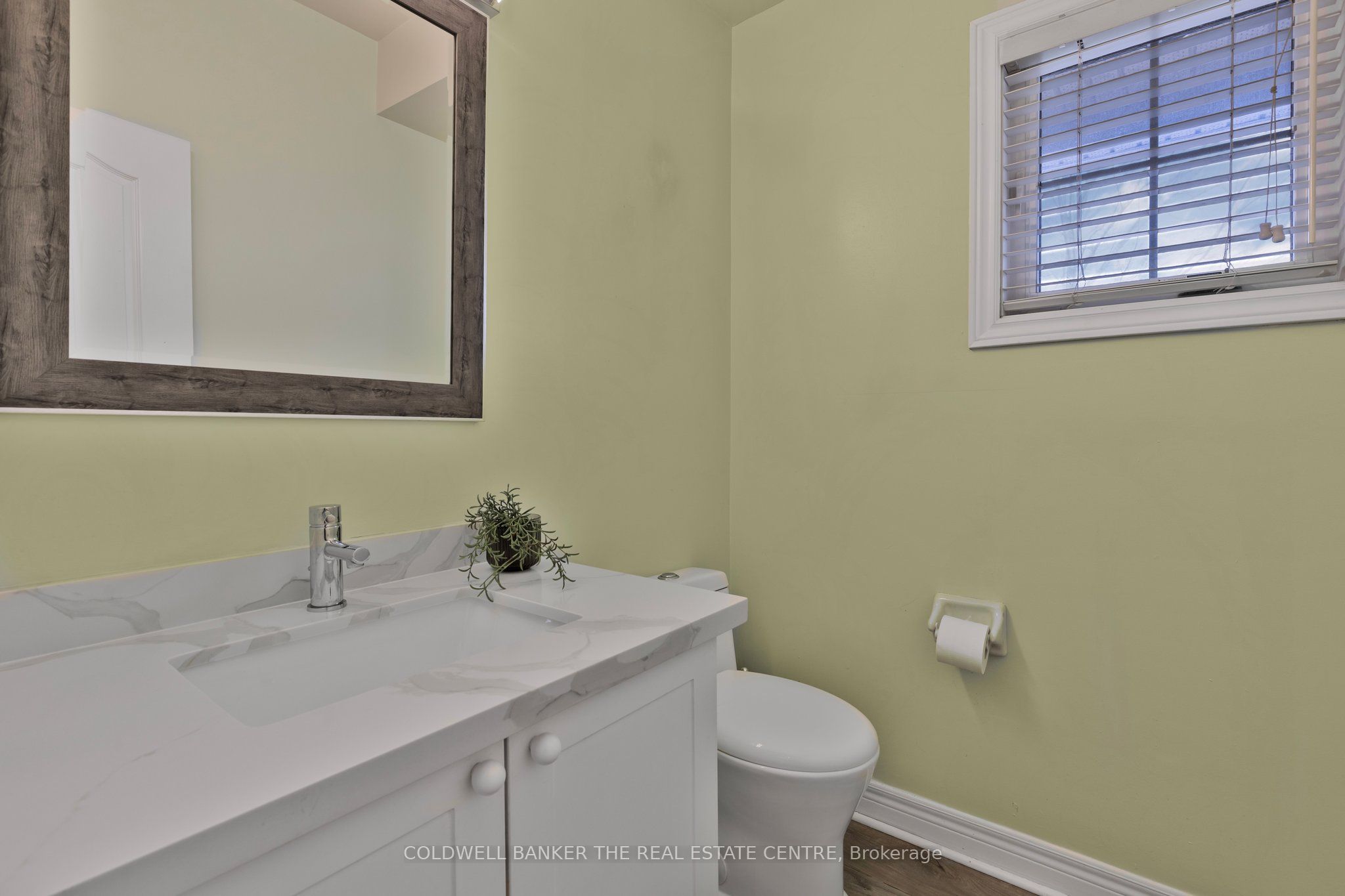 2 Reddenhurst Crescent Property Photo 20