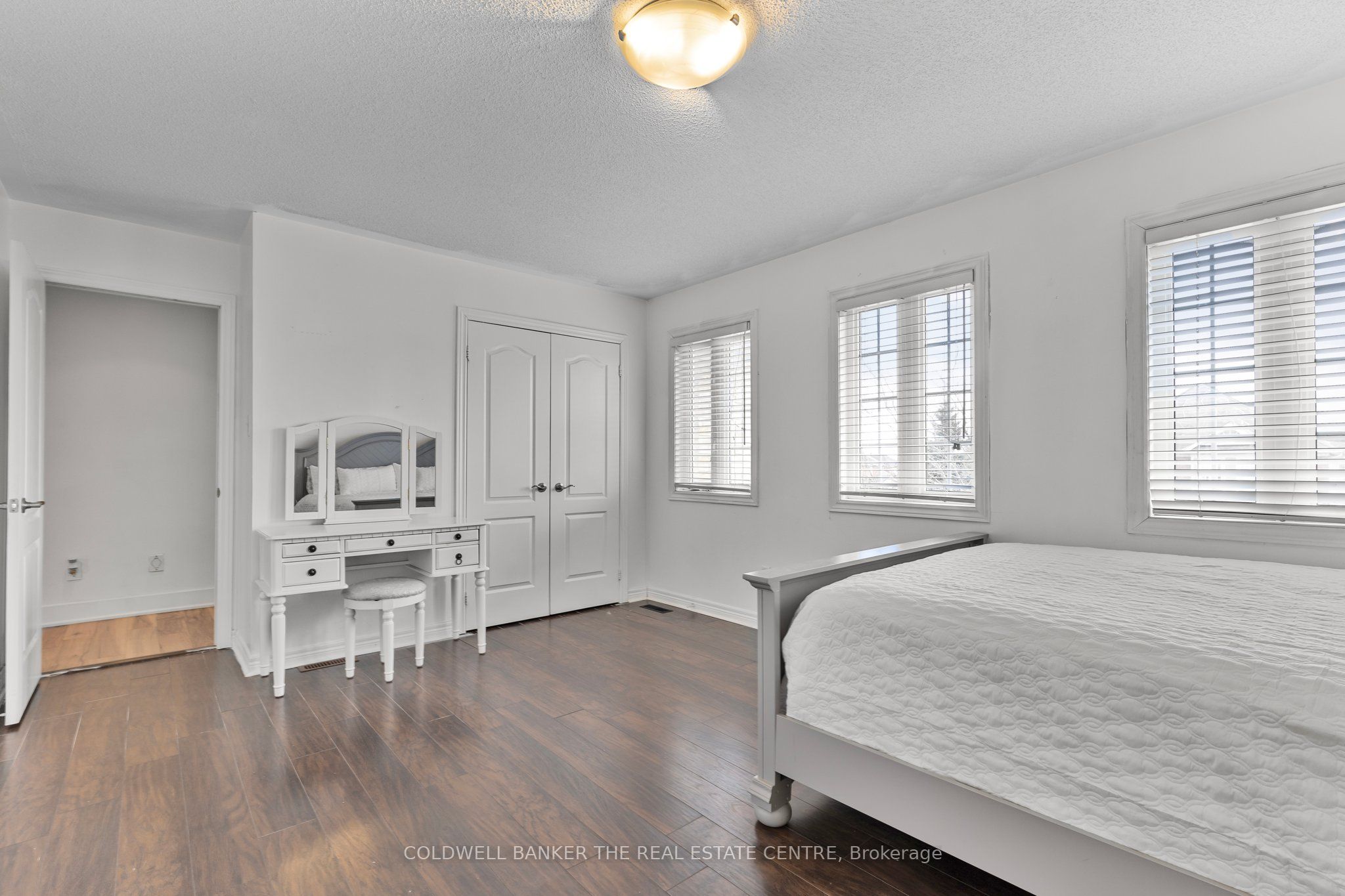 2 Reddenhurst Crescent Property Photo 29