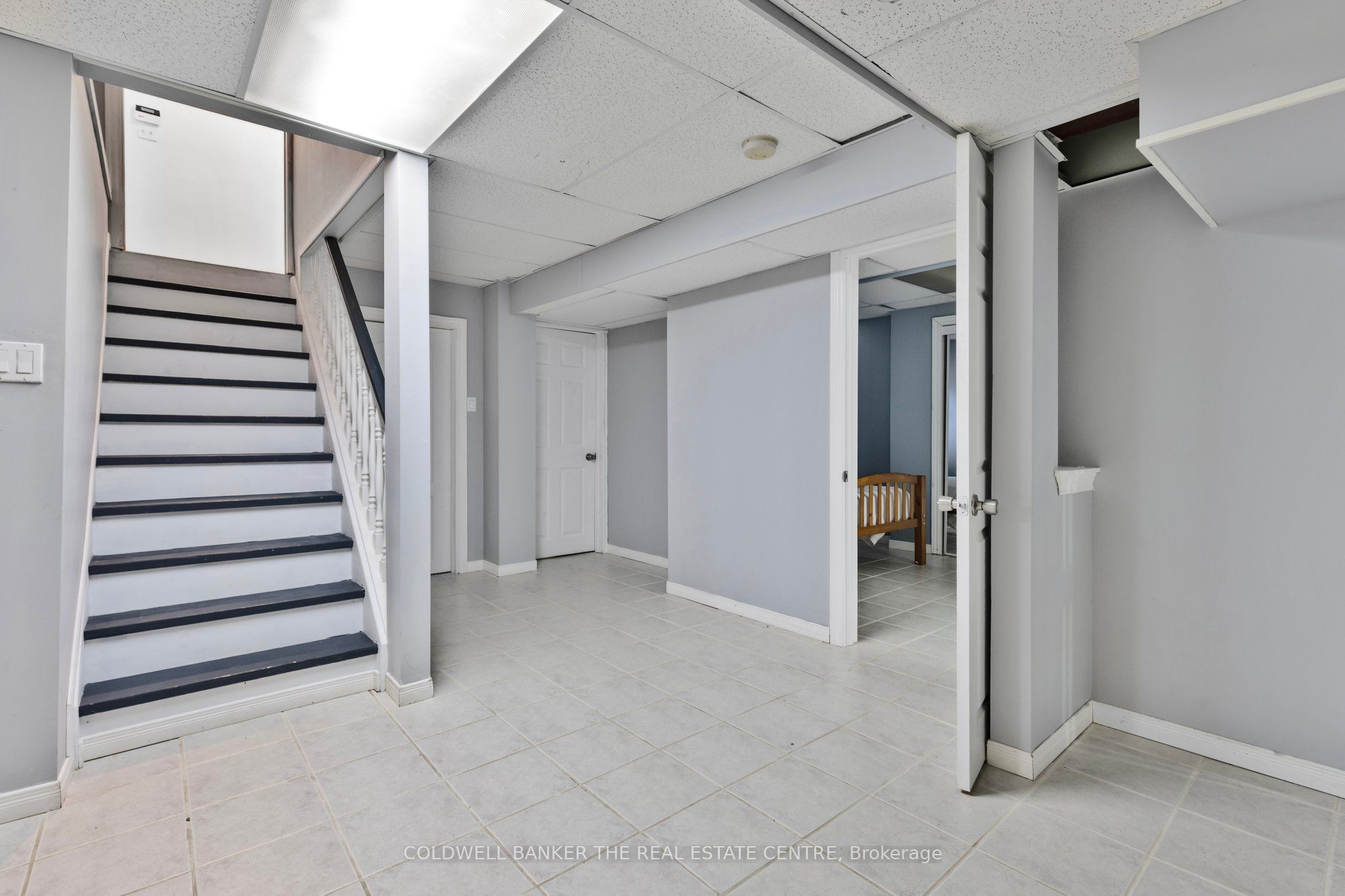 2 Reddenhurst Crescent Property Photo 31