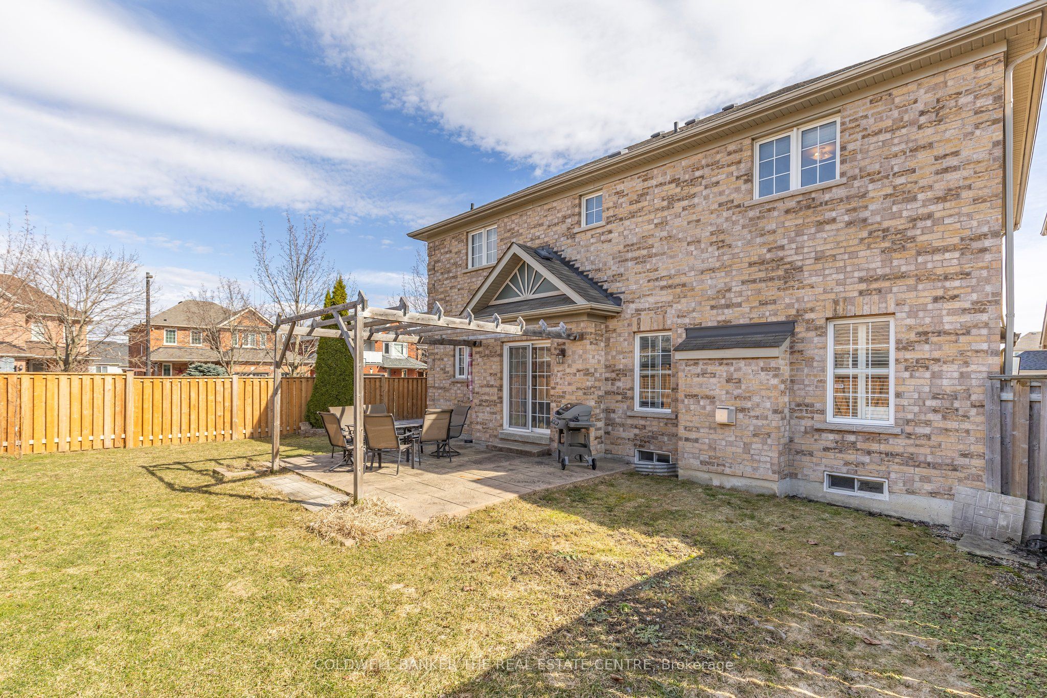 2 Reddenhurst Crescent Property Photo 38