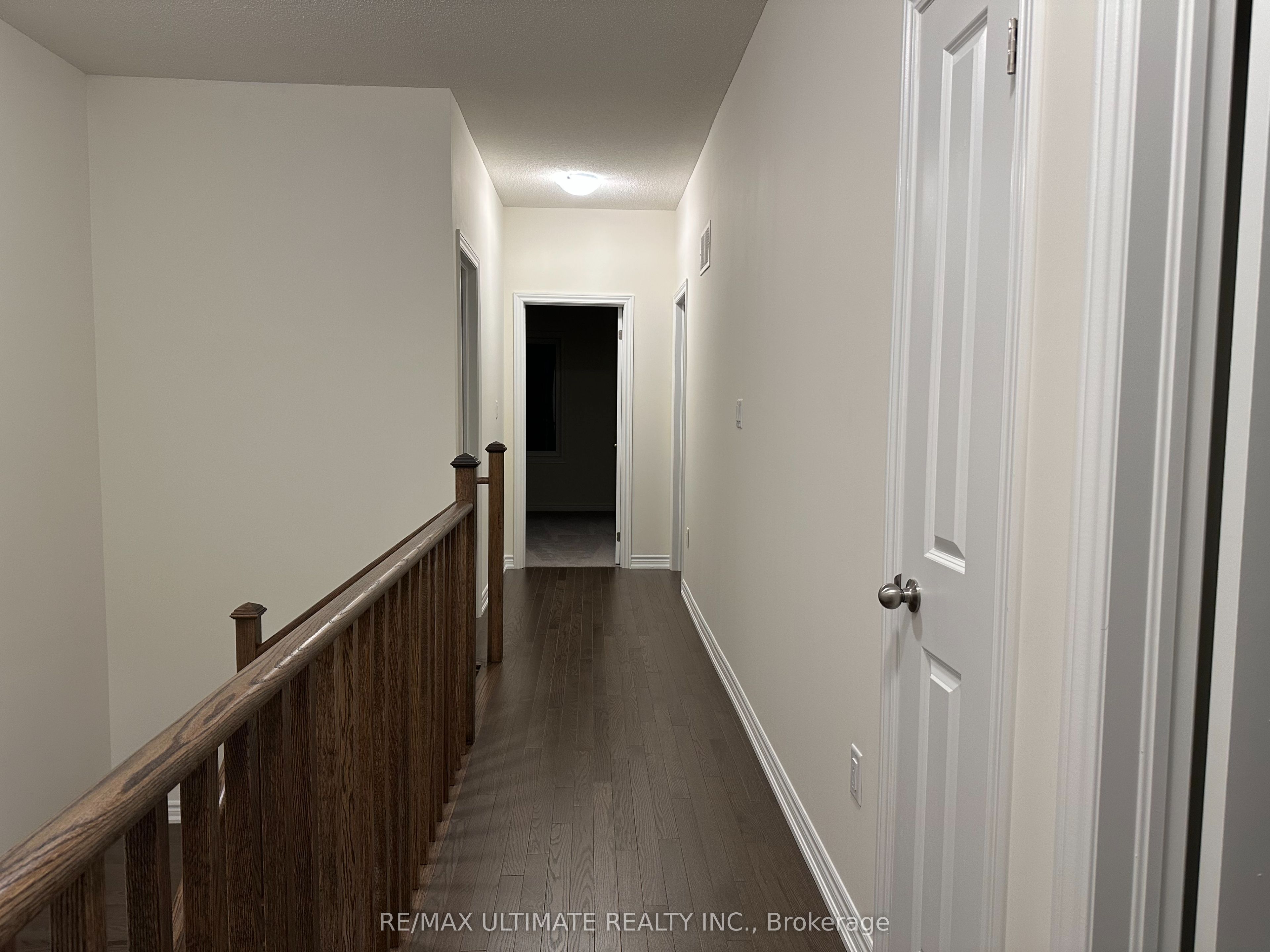 123 Haldimand Crescent Property Photo 10