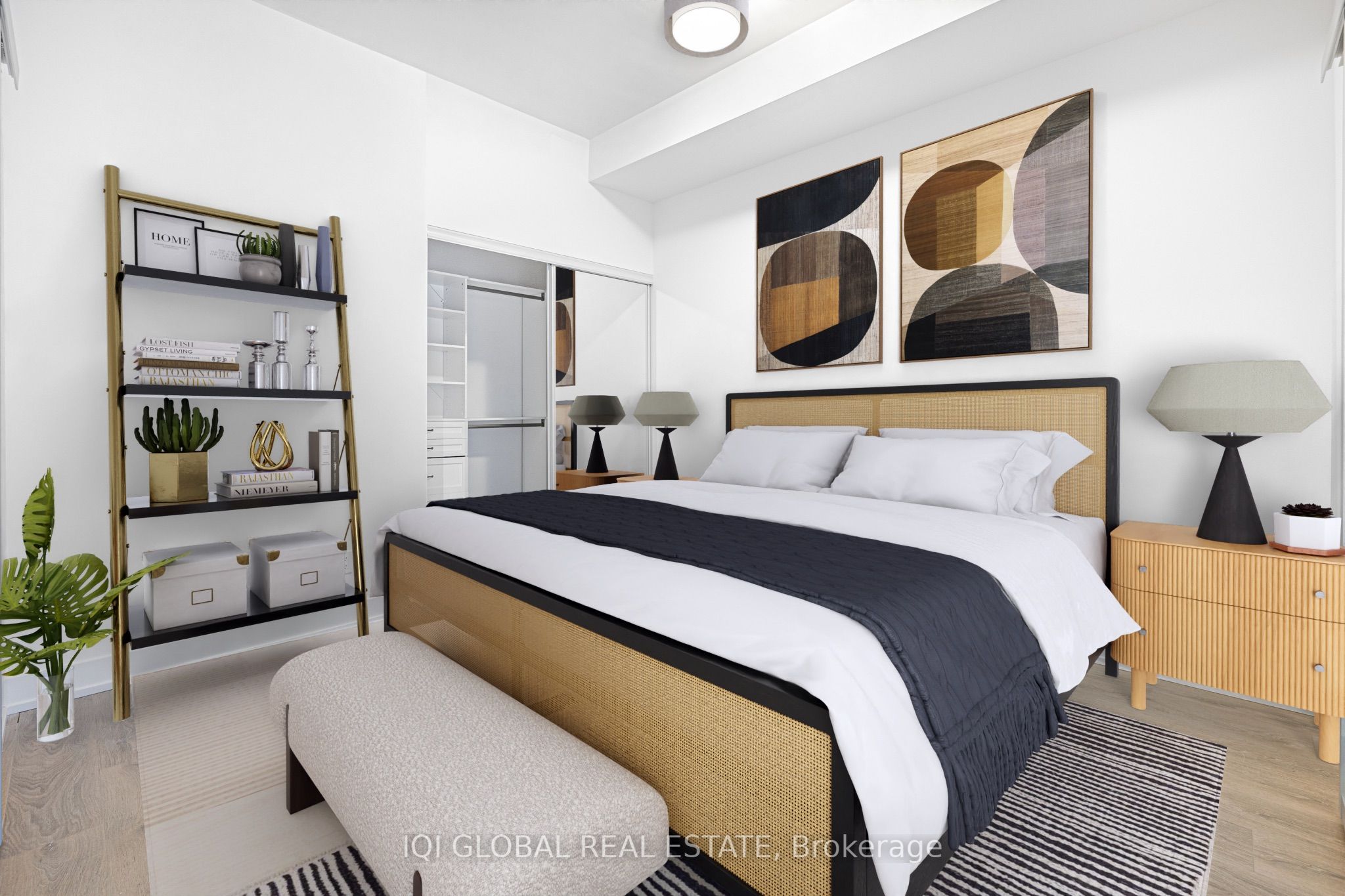 #301 - 9471 Yonge Street Property Photo 17