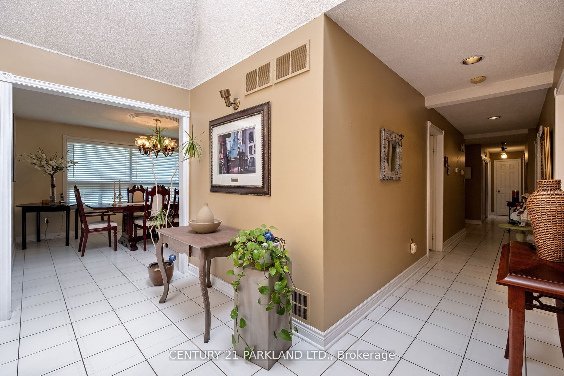 14420 Jane Street Property Photo 10