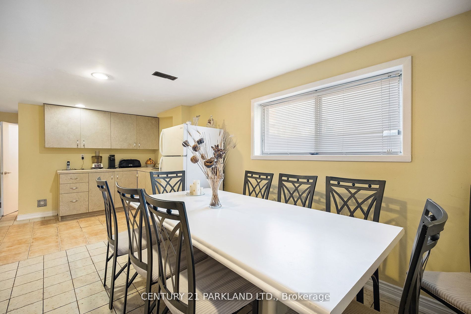 14420 Jane Street Property Photo 25