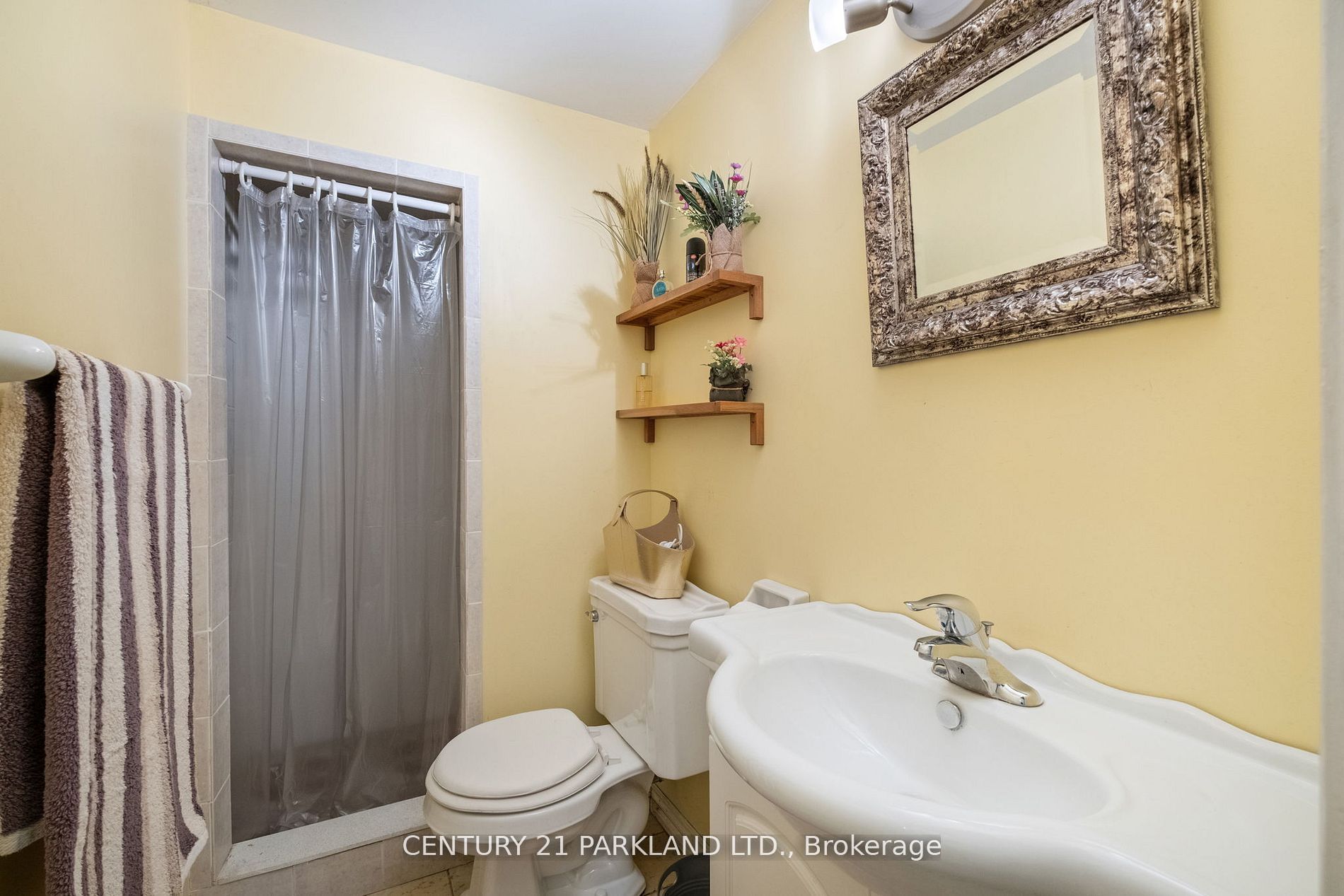 14420 Jane Street Property Photo 29