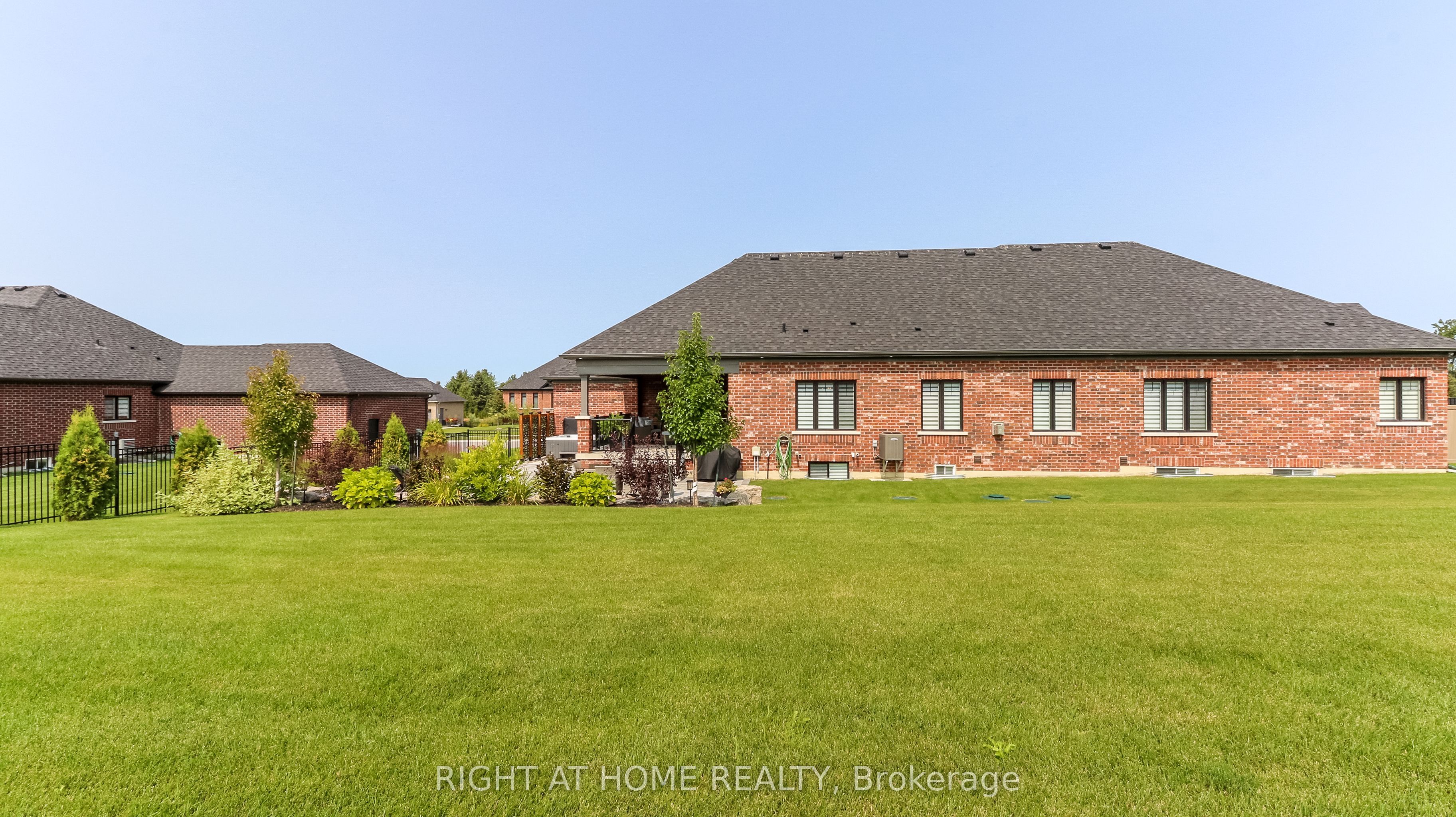 27 Mckeown Street Property Photo 12